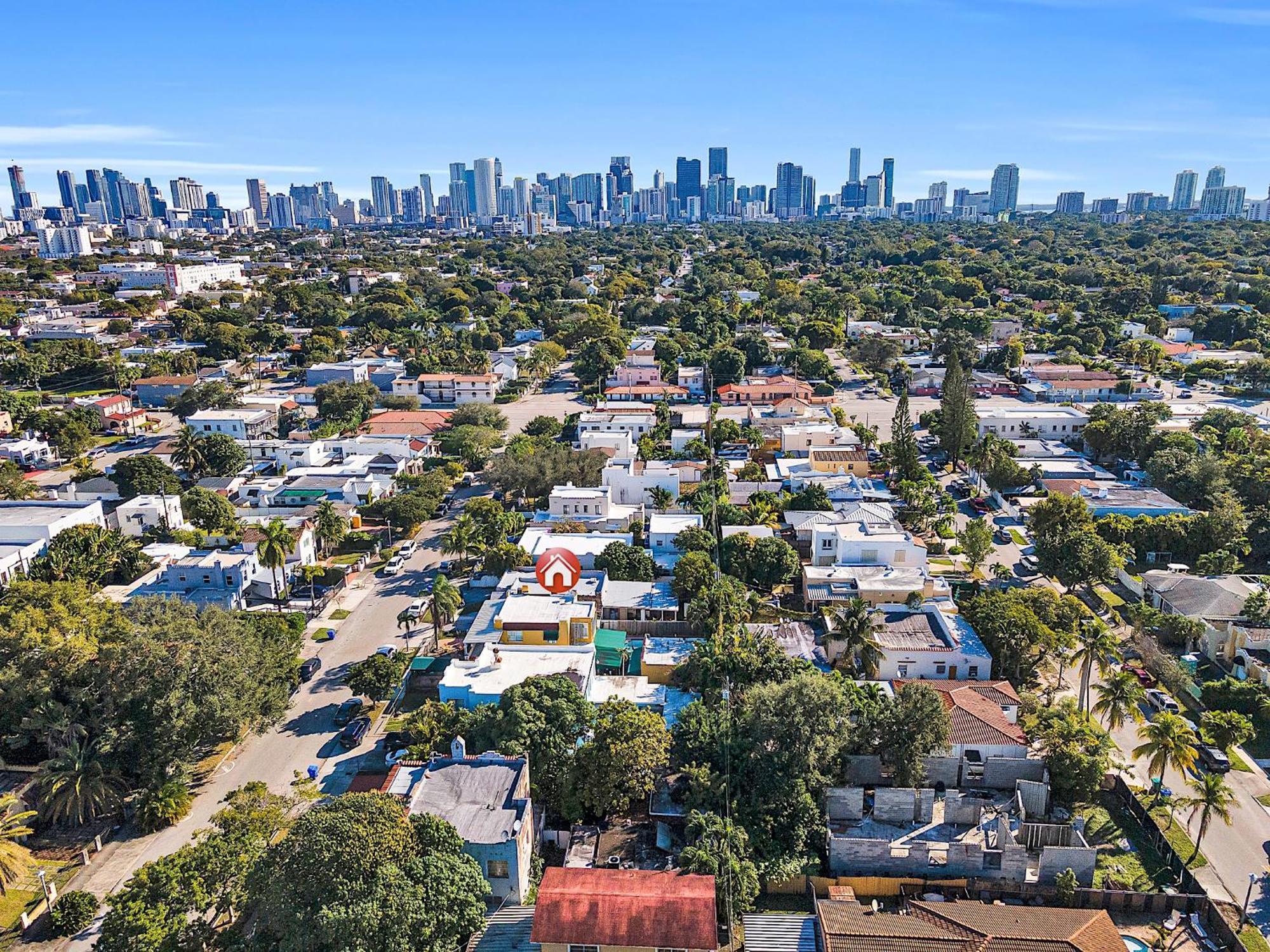 Private In Little Havana Homestay Miami