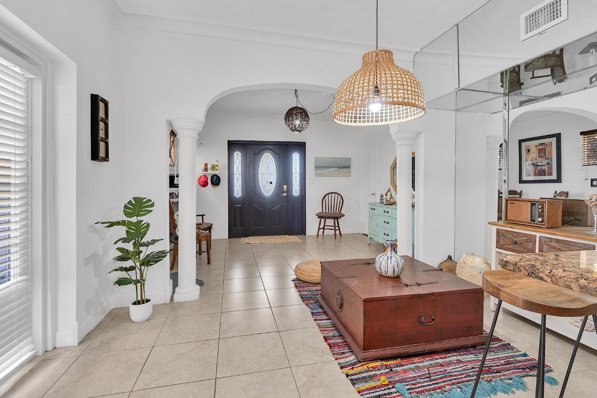 Homestay Private In Little Havana