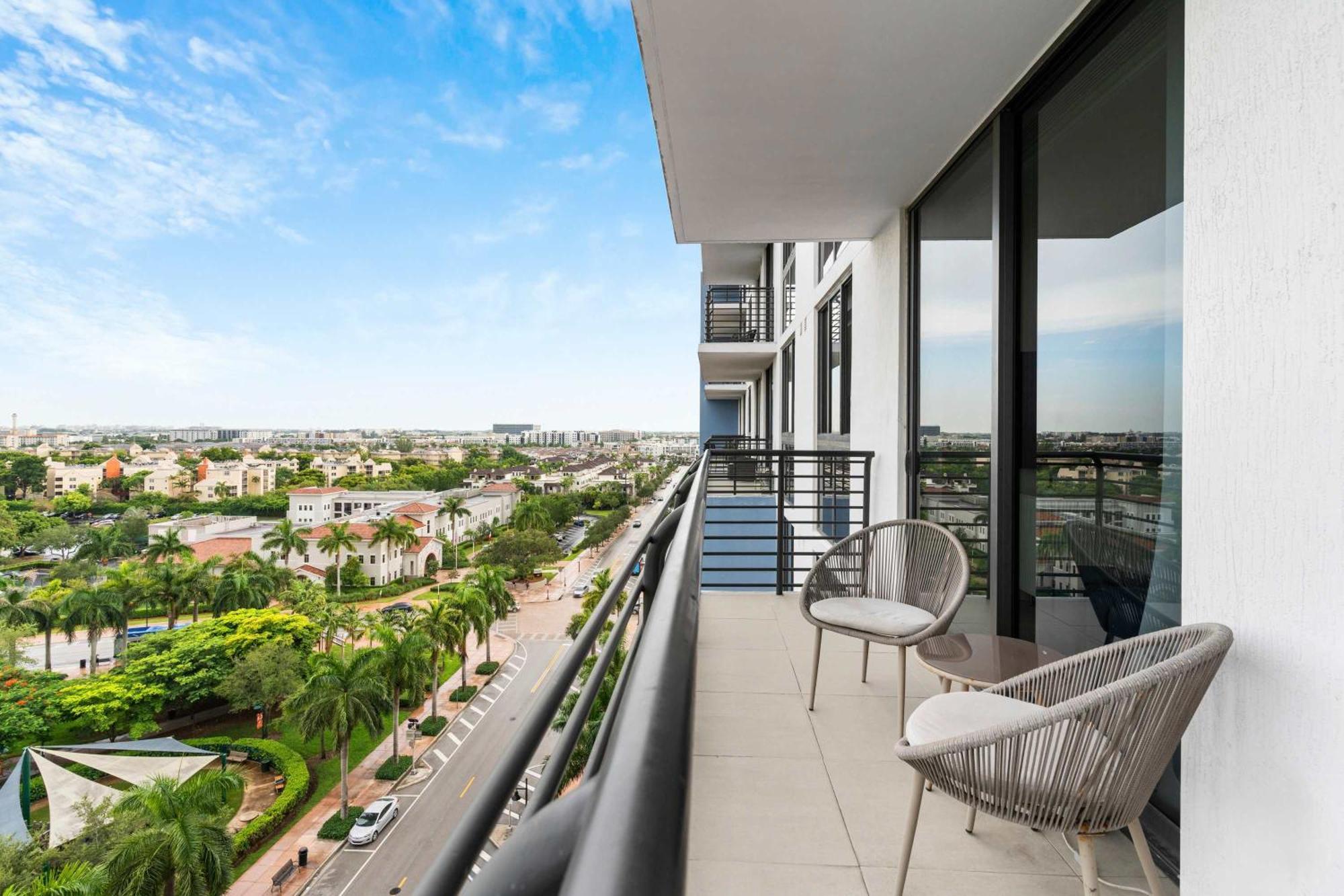 Casa de férias La Central - Cityplace Doral And Across From Park *