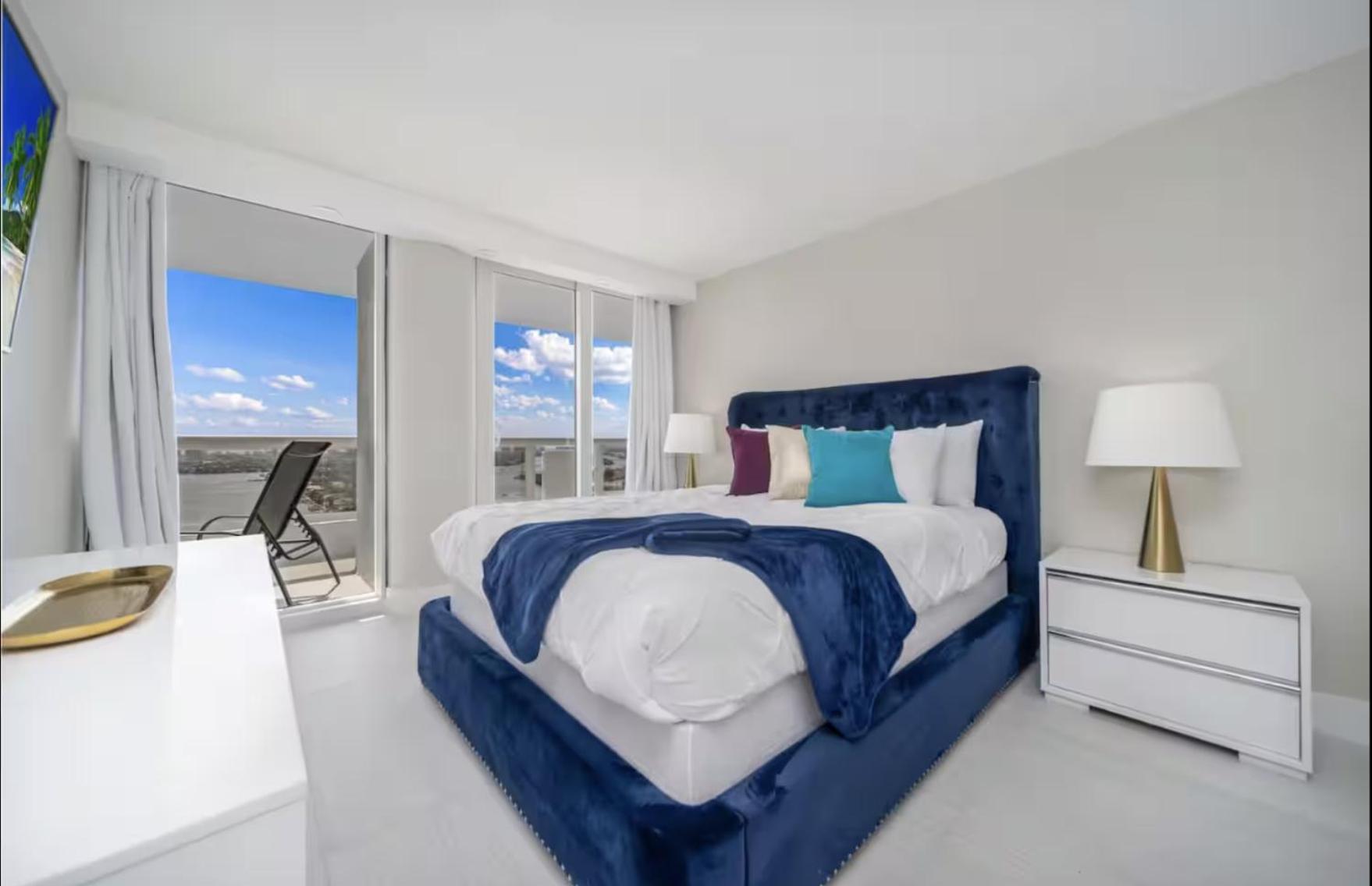 Ocean Utopia Apartment
