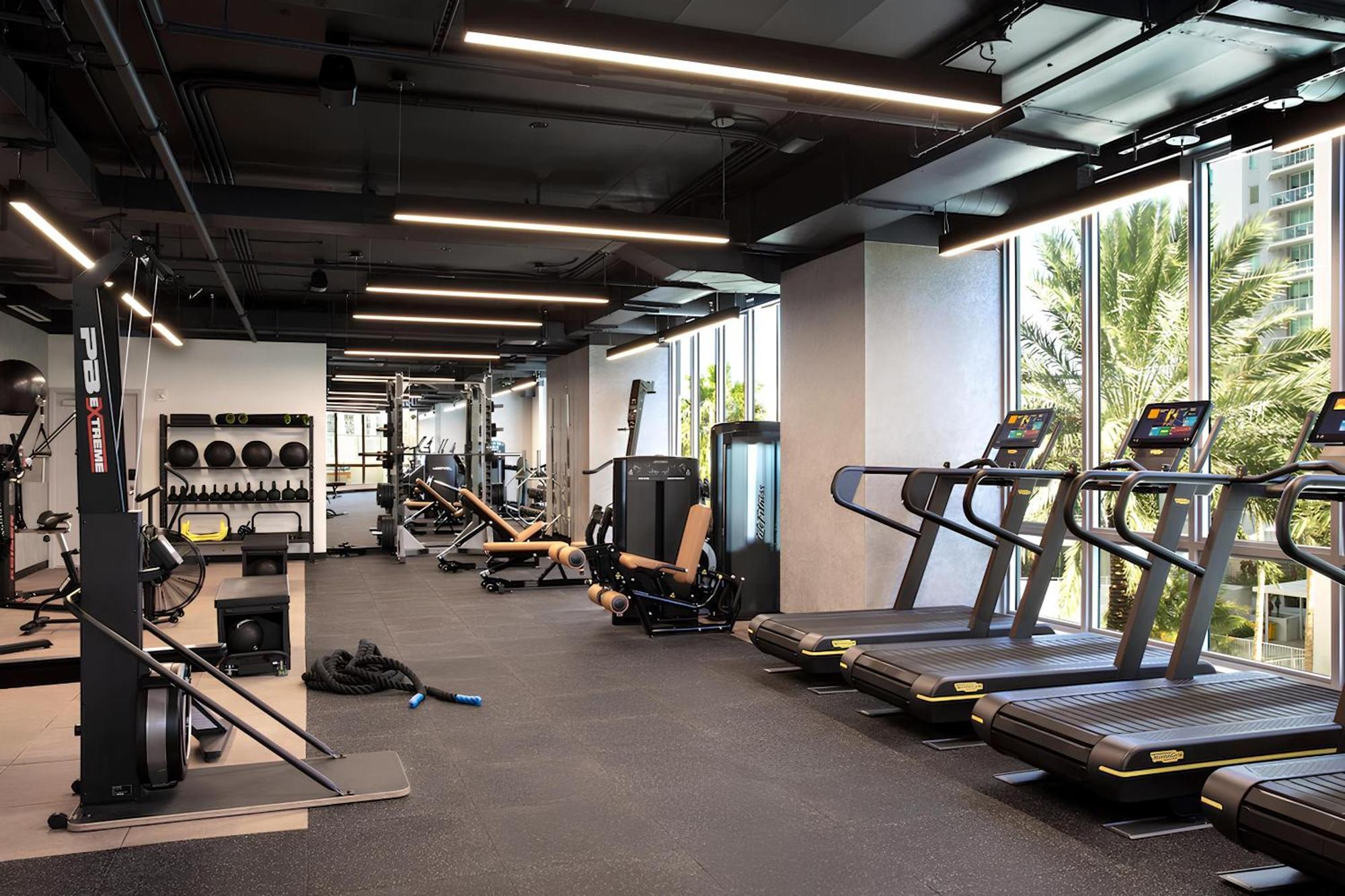 Apartment New Luxury Downtown - Gym Pool Workspace Miami