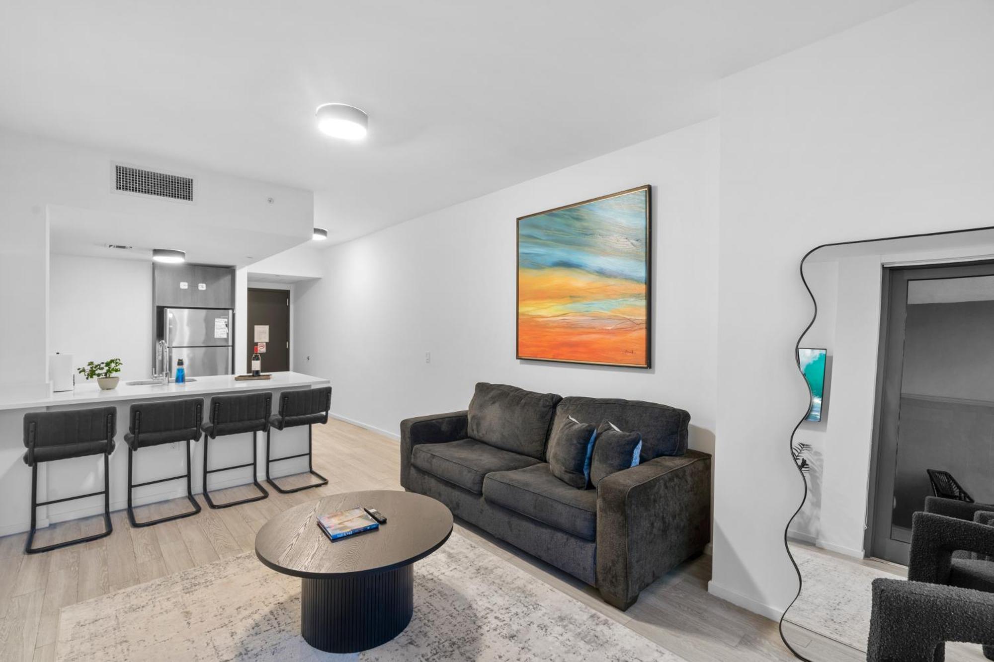 Beautiful 2 Beds, 2 Bath Apartment