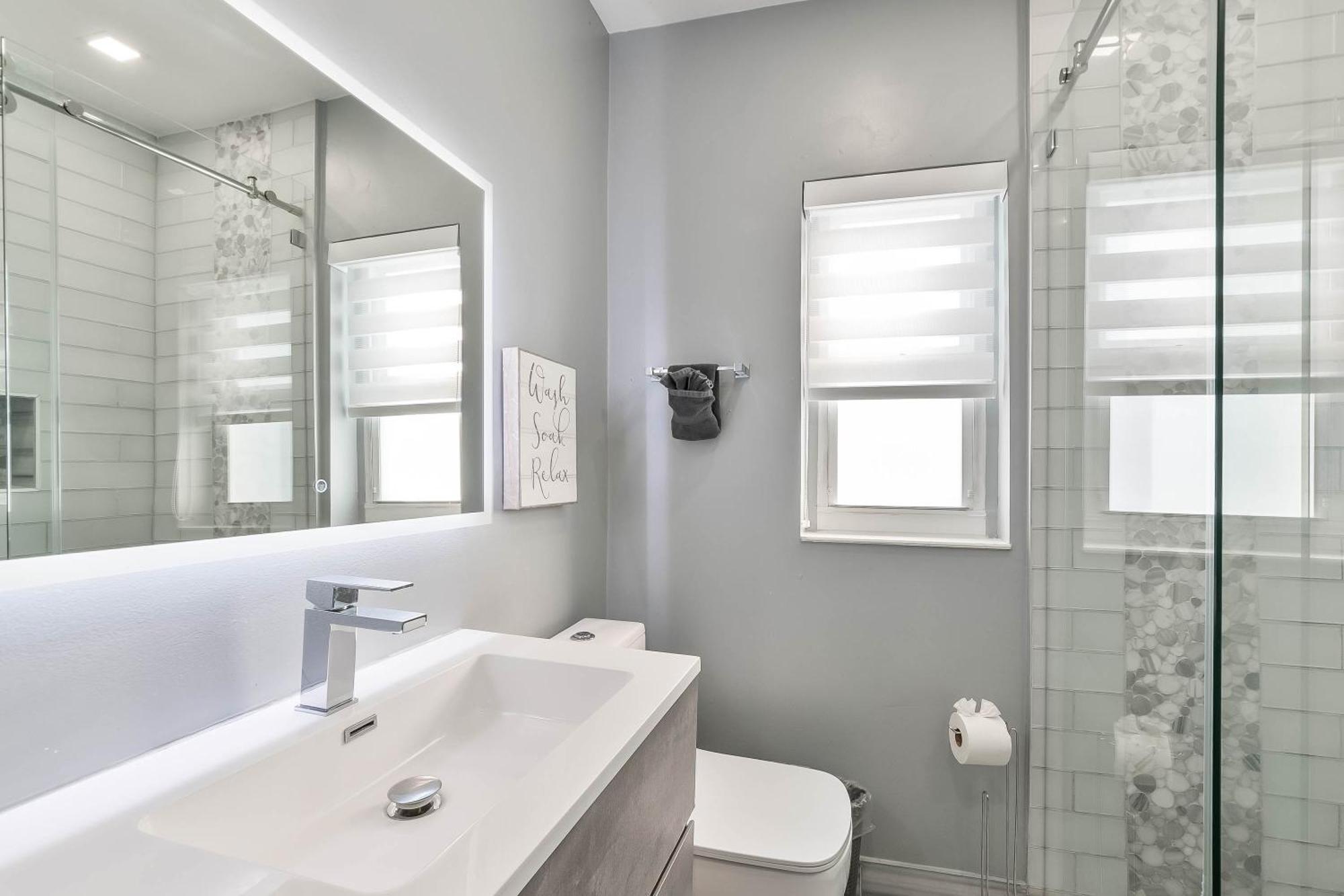 Holiday home Casa Belle 3bdden, Pool, Sleeps 9 Near Brickell