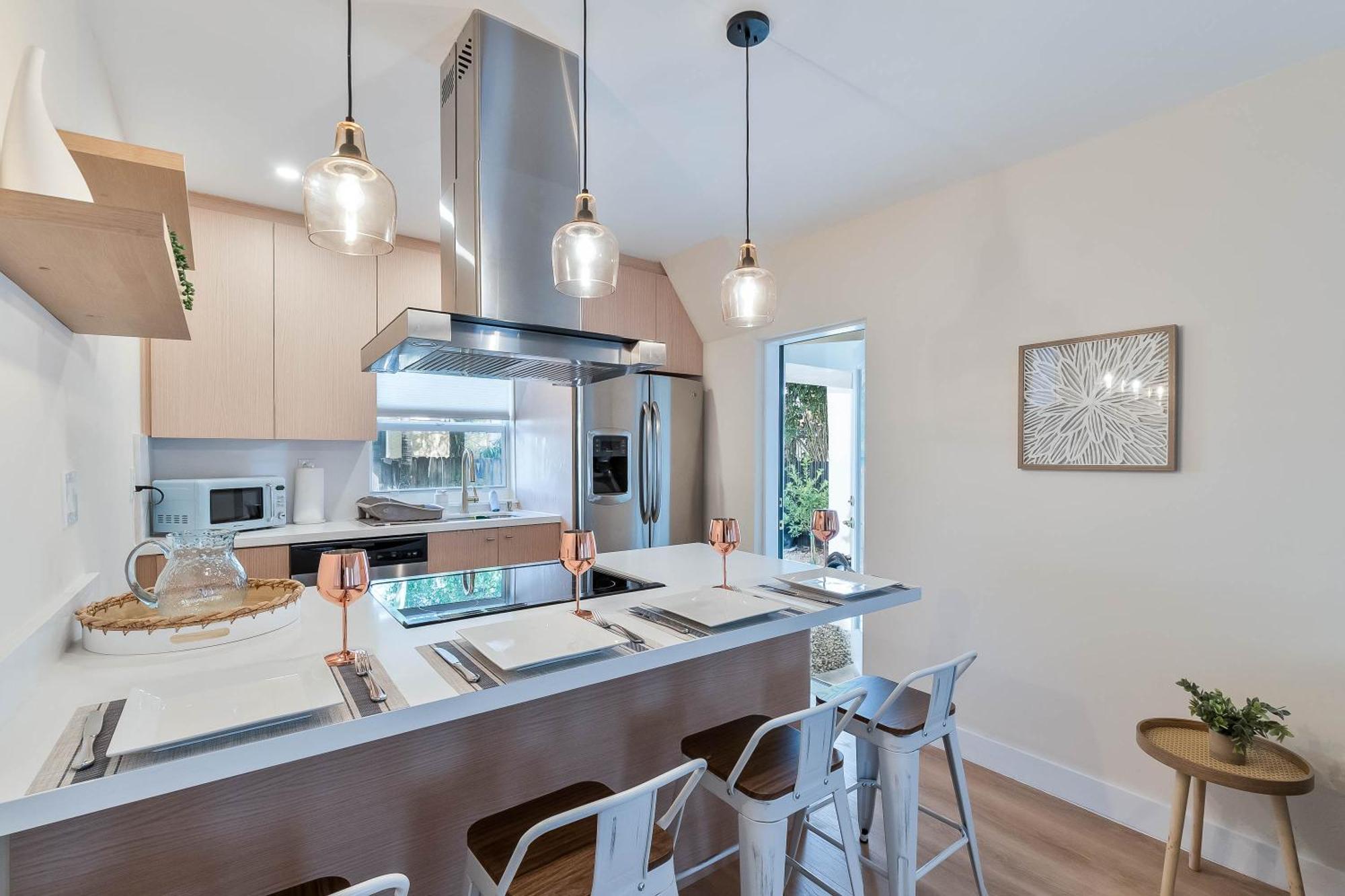 Casa de férias Casa Bellini 3bd, Bbq Sleeps 6, Near Brickell *
