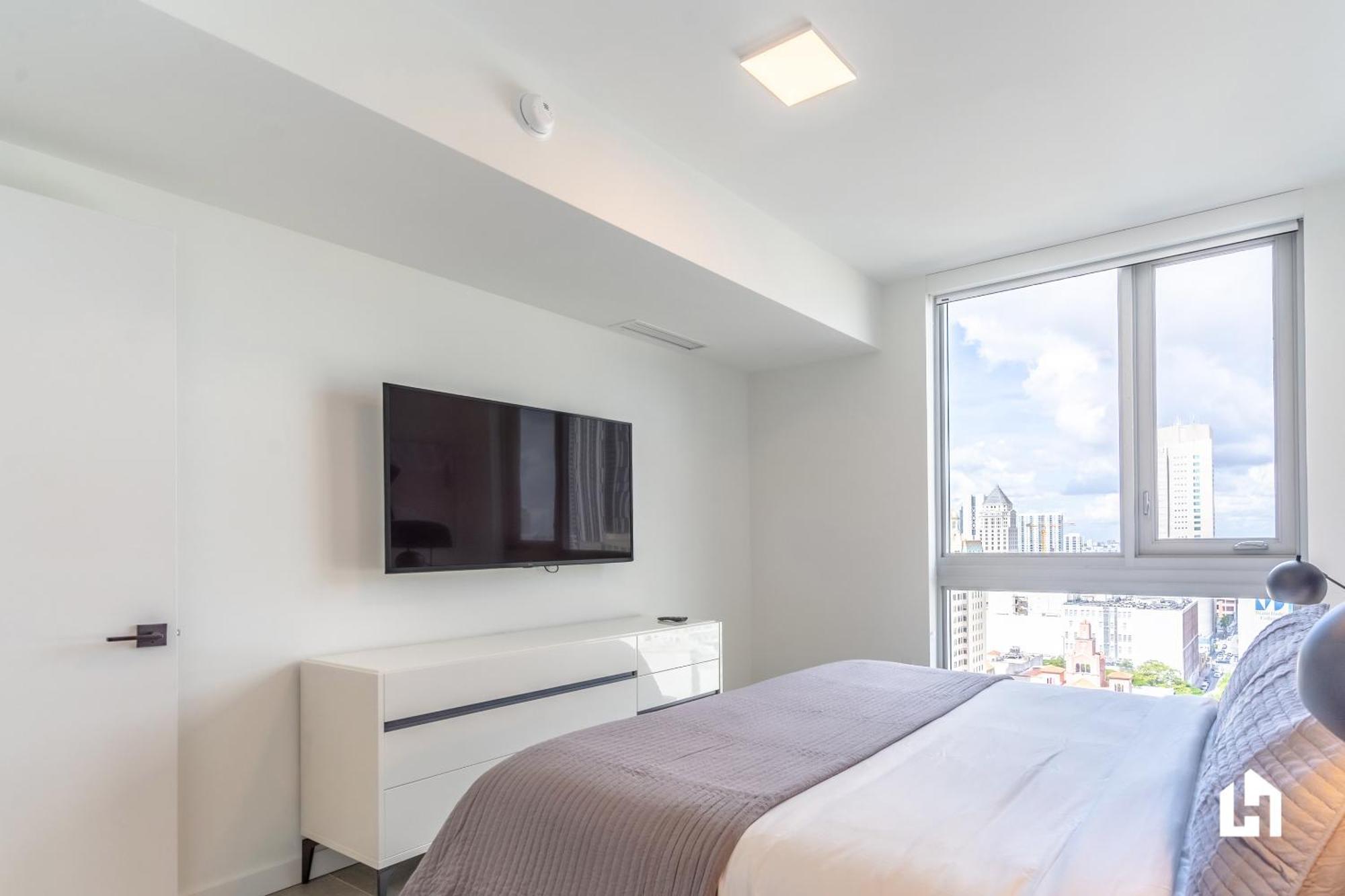 Downtown By Lua Host Apartment