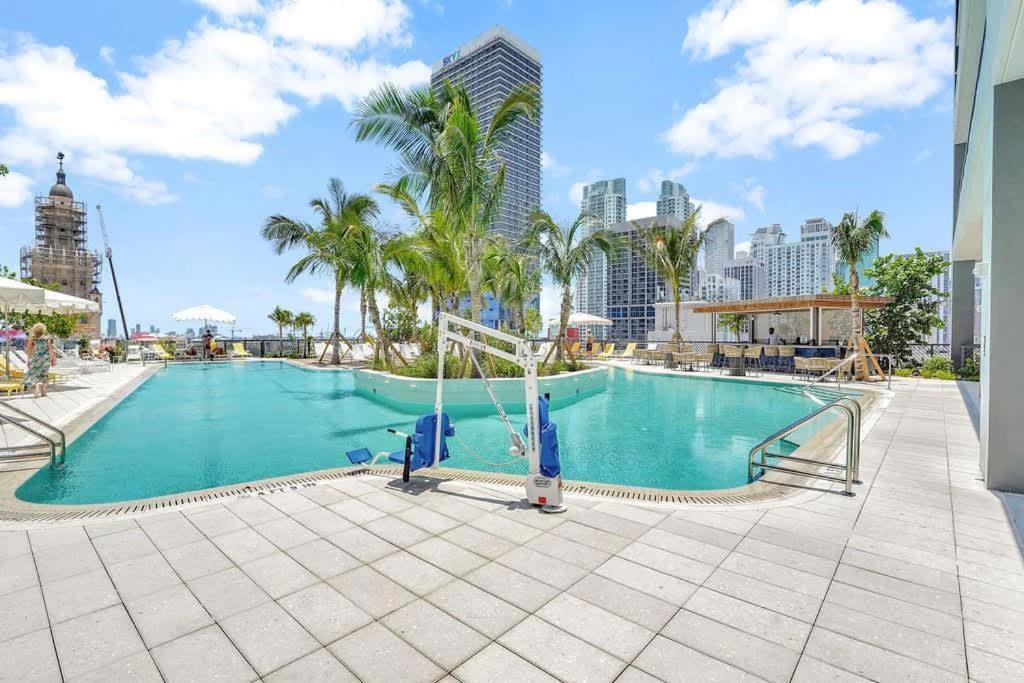 1 Bedroom - Views Gym & Pool Apartment