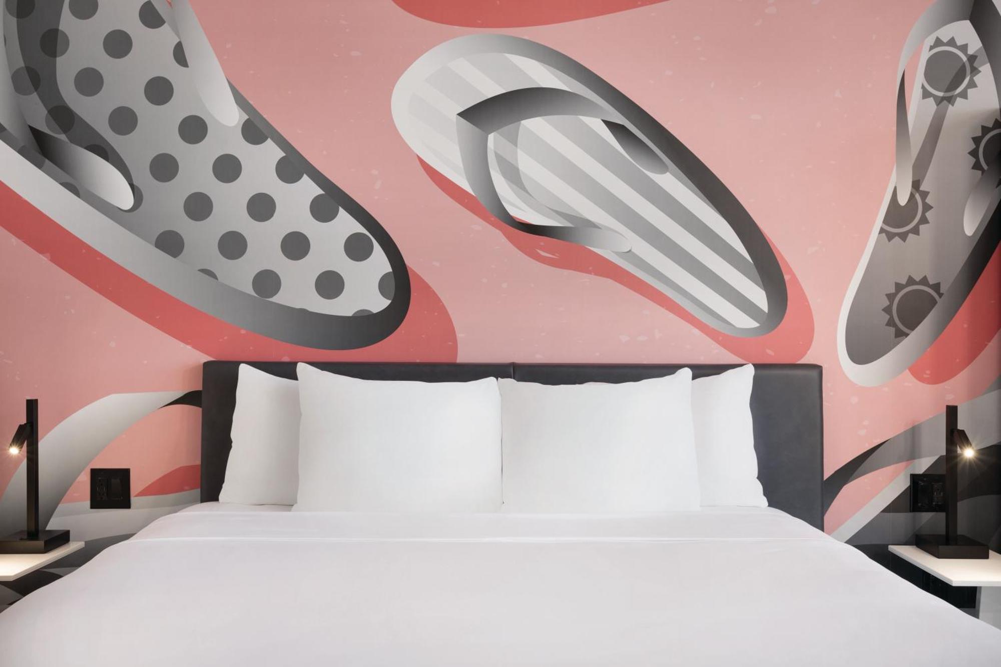 Kompose Boutique Airport Hotel