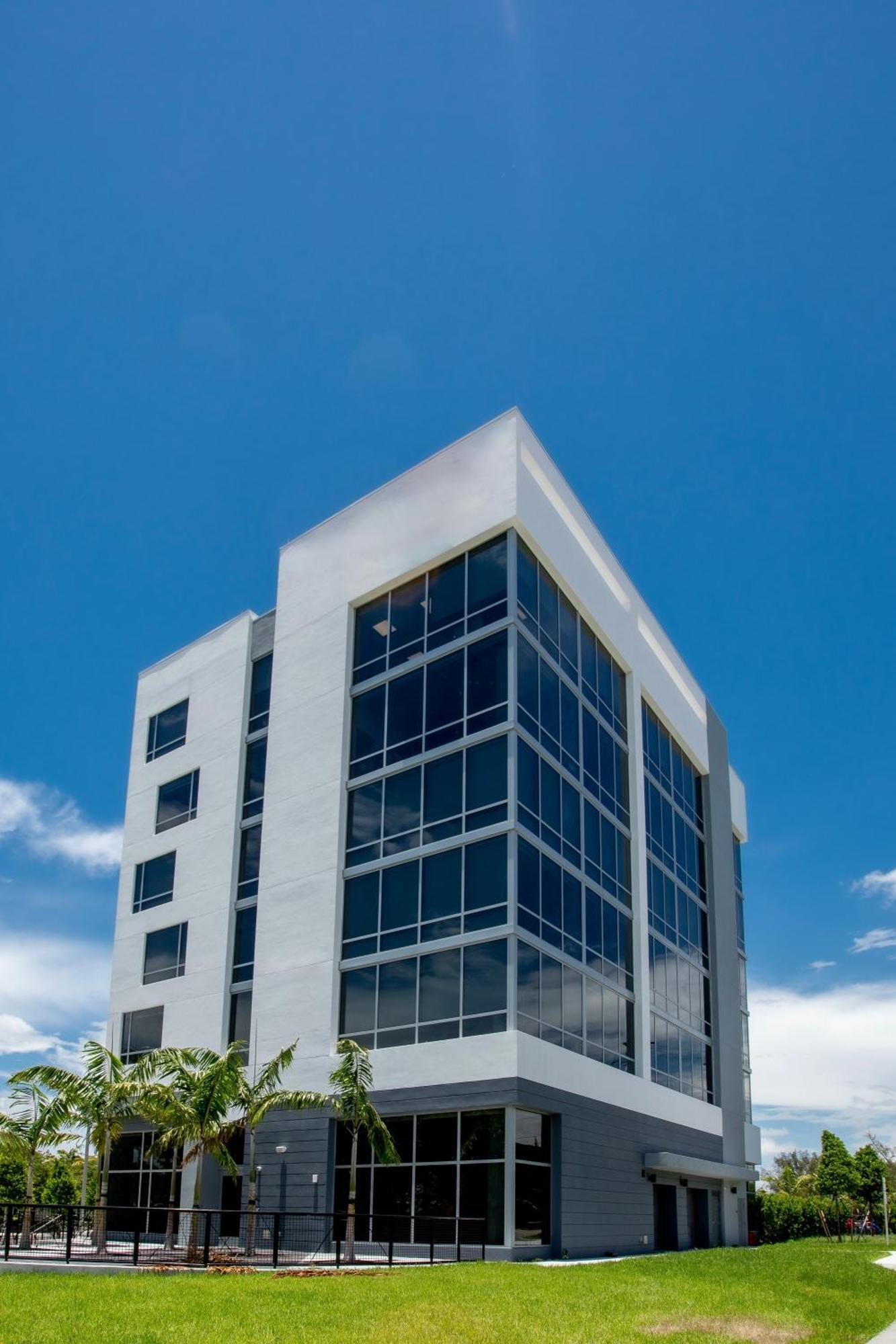 Kompose Boutique Airport Hotel Miami