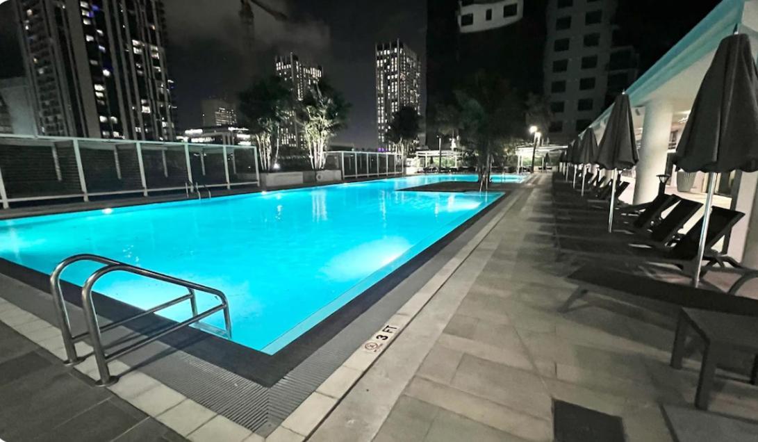 X-lounge - High-rise With Rooftop Pool & Panoramic Views Apartment Miami