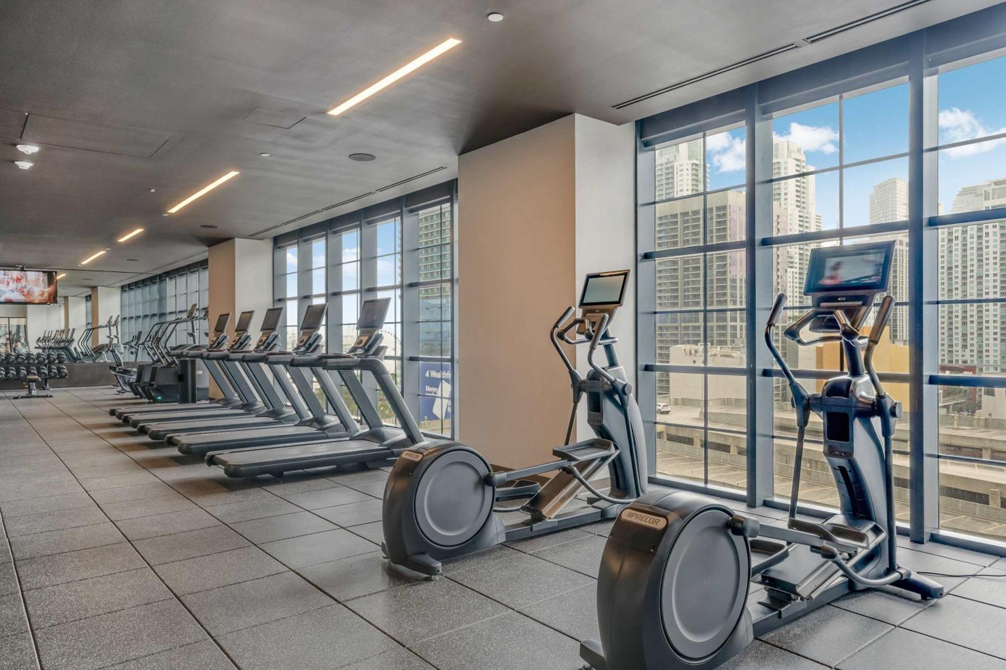 Apartment Lemon Drop - Modern & Full Amenities