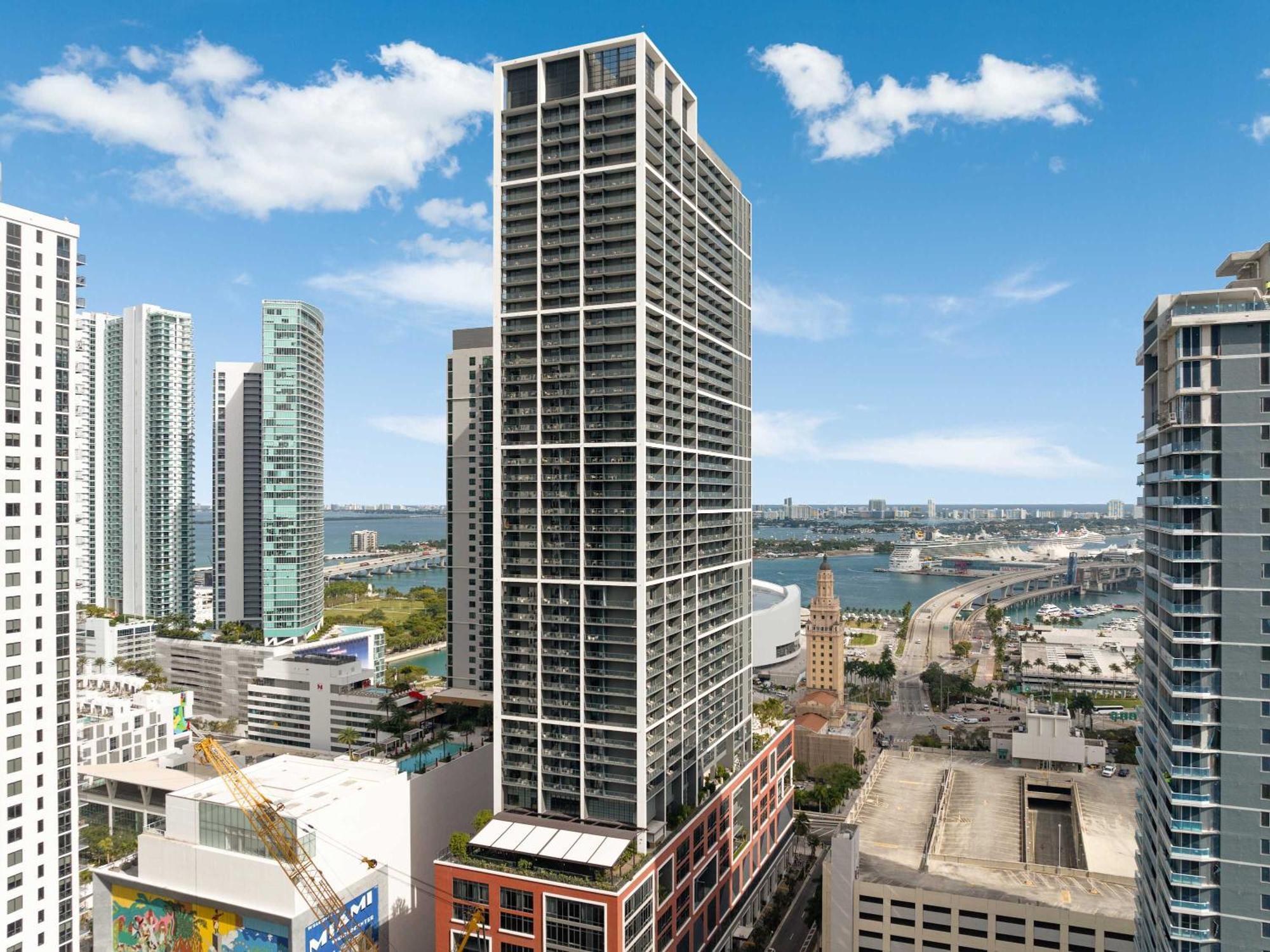 Lemon Drop - Modern & Full Amenities