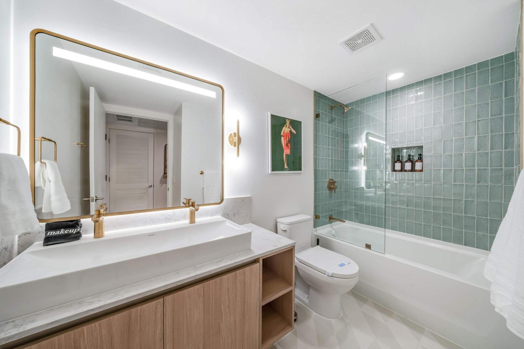 Apartment Lemon Drop - Modern & Full Amenities *