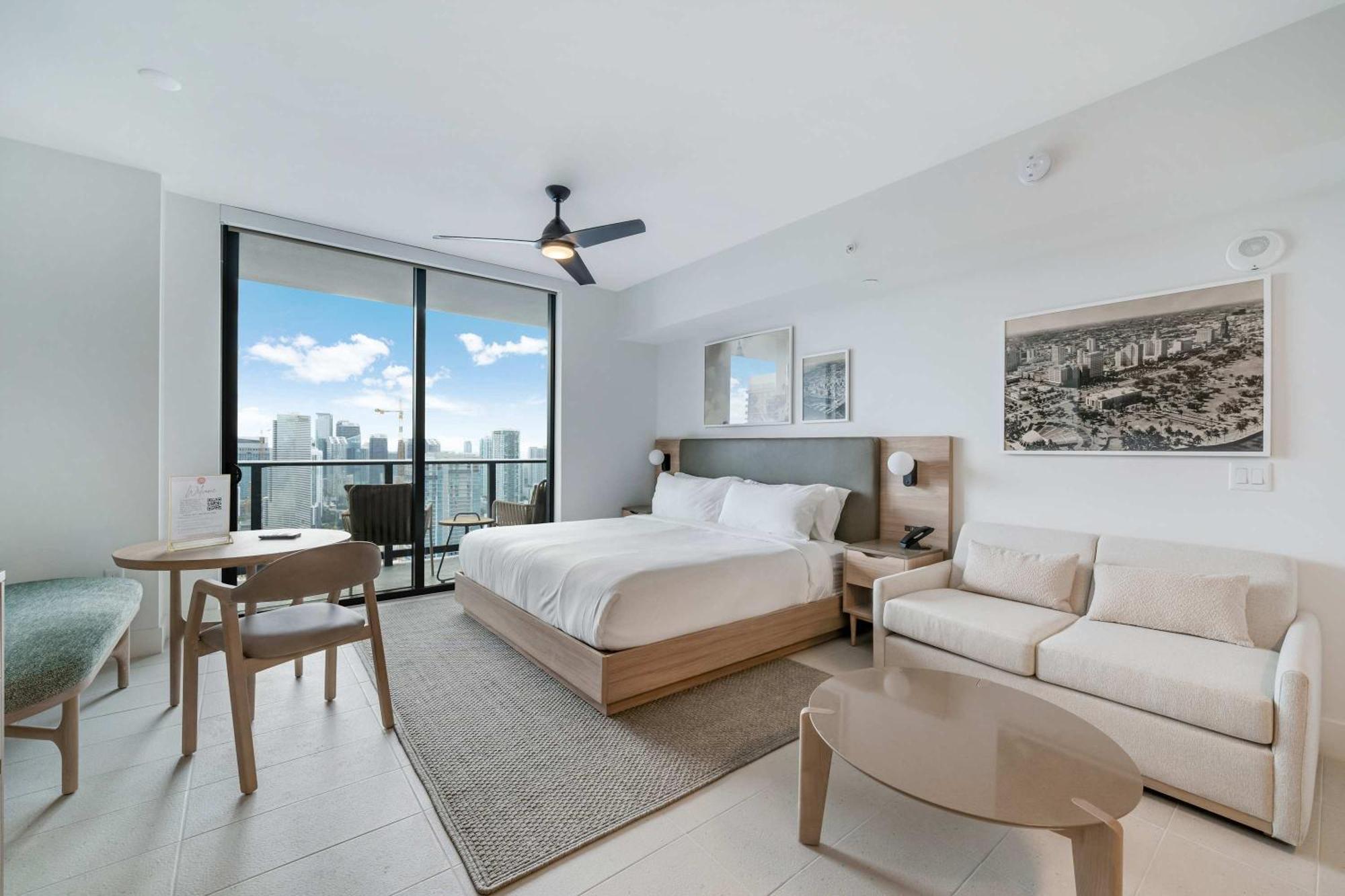 Lemon Drop - Modern & Full Amenities *