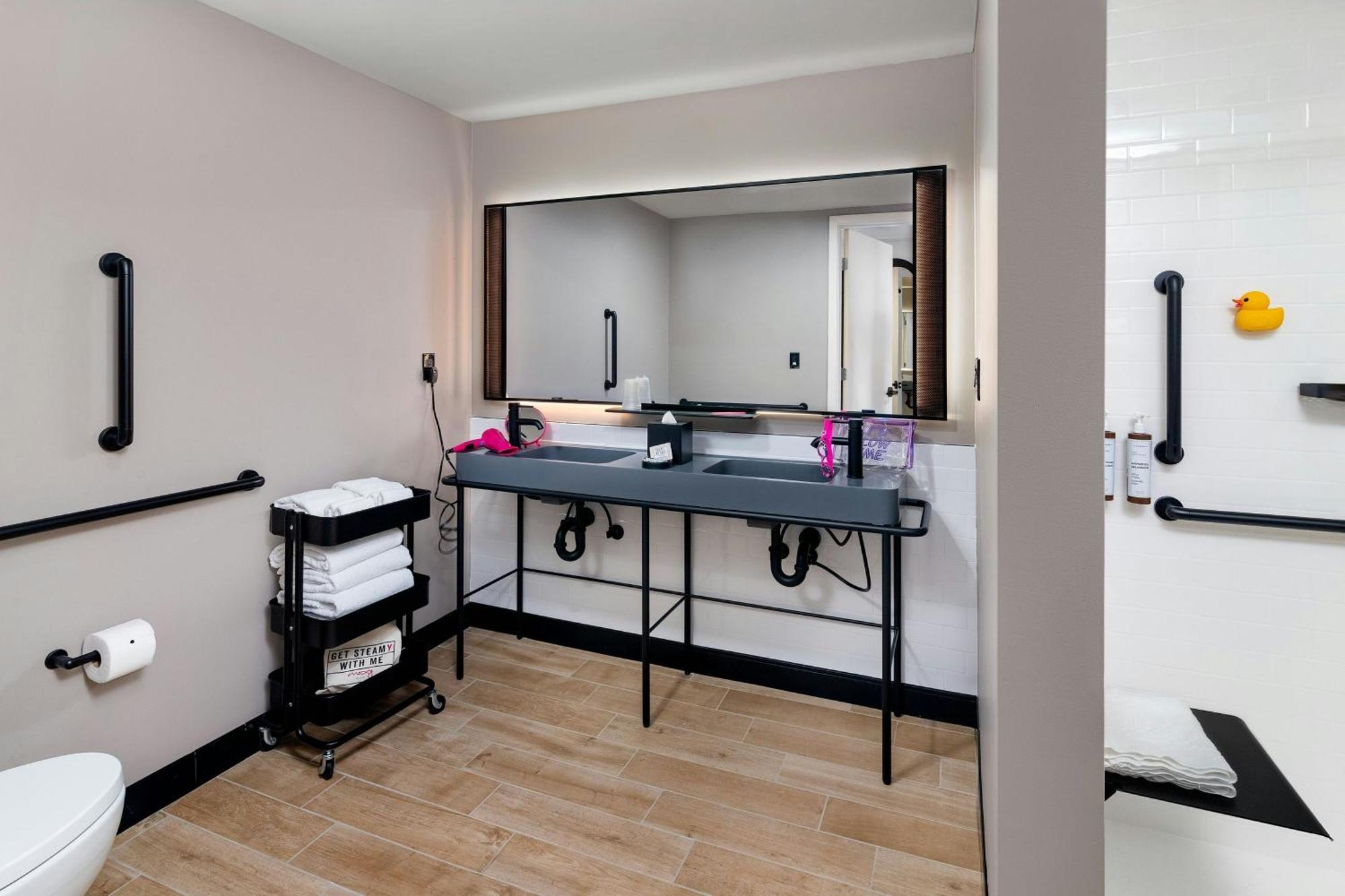 Moxy Wynwood Miami