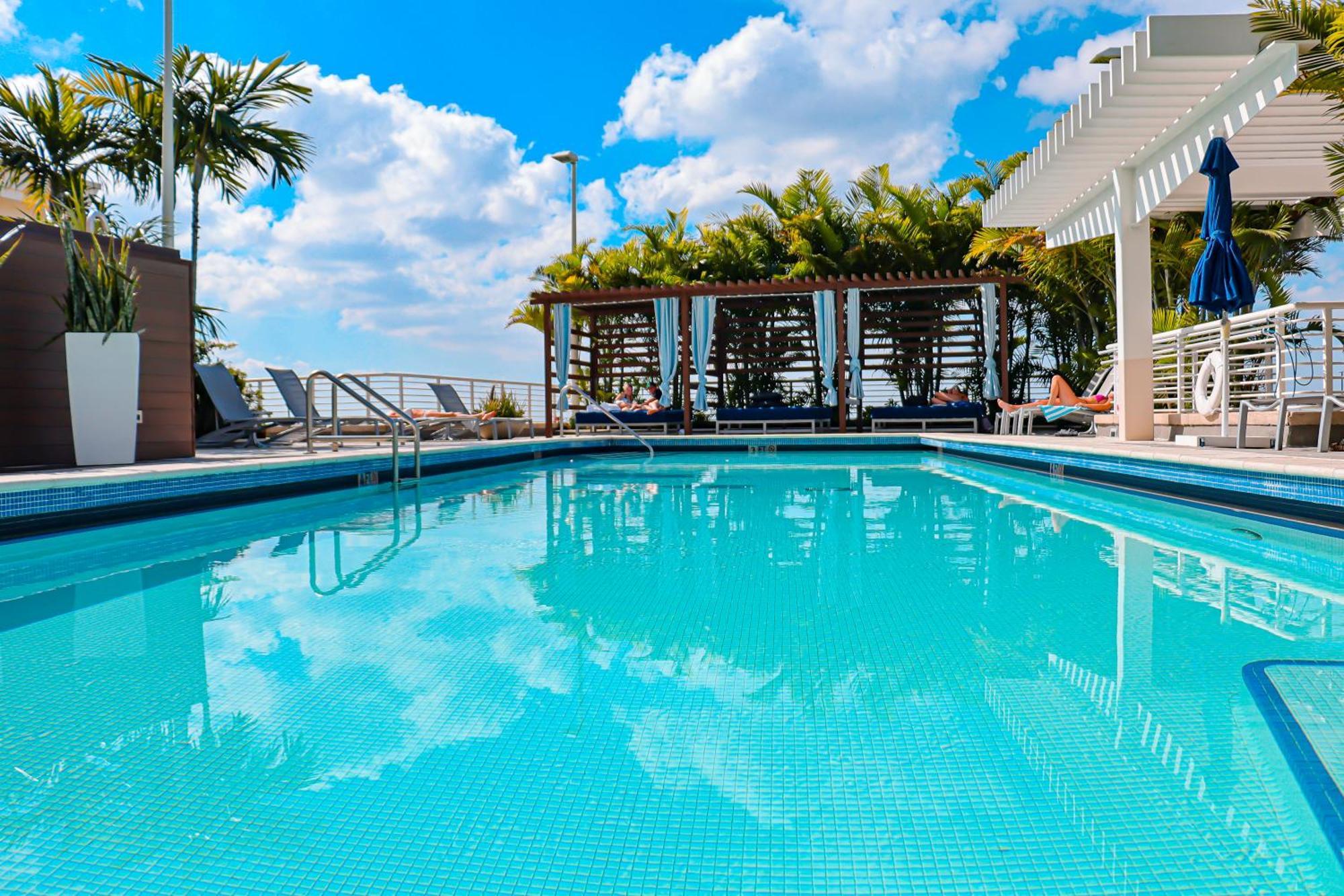 Luxury Midtown Aparthotel *