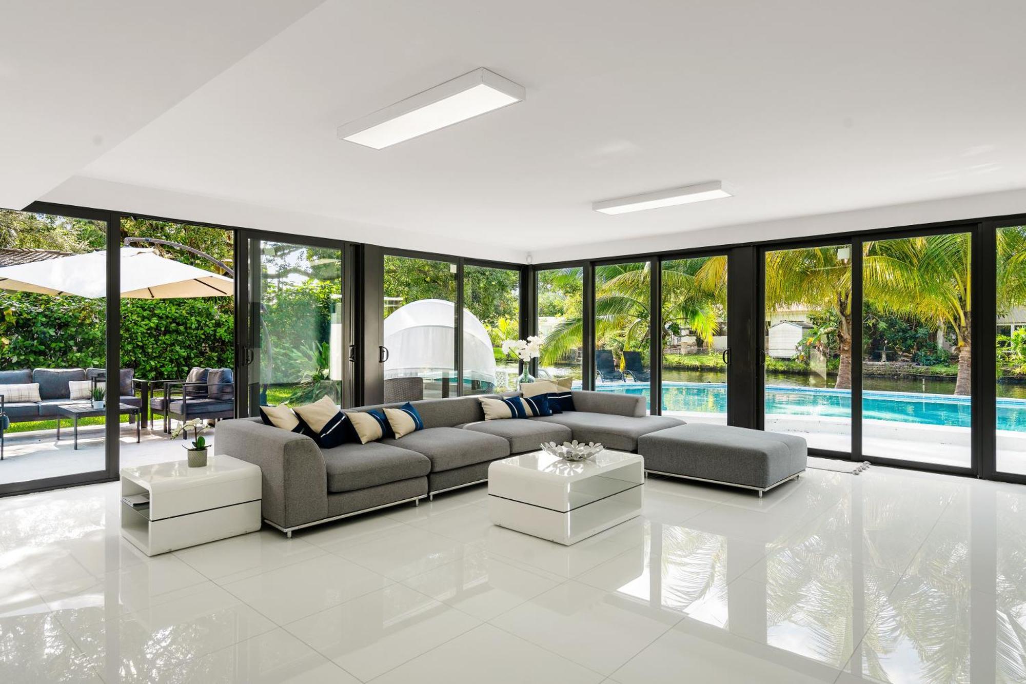 Holiday home Relaxing Riverside With Pool