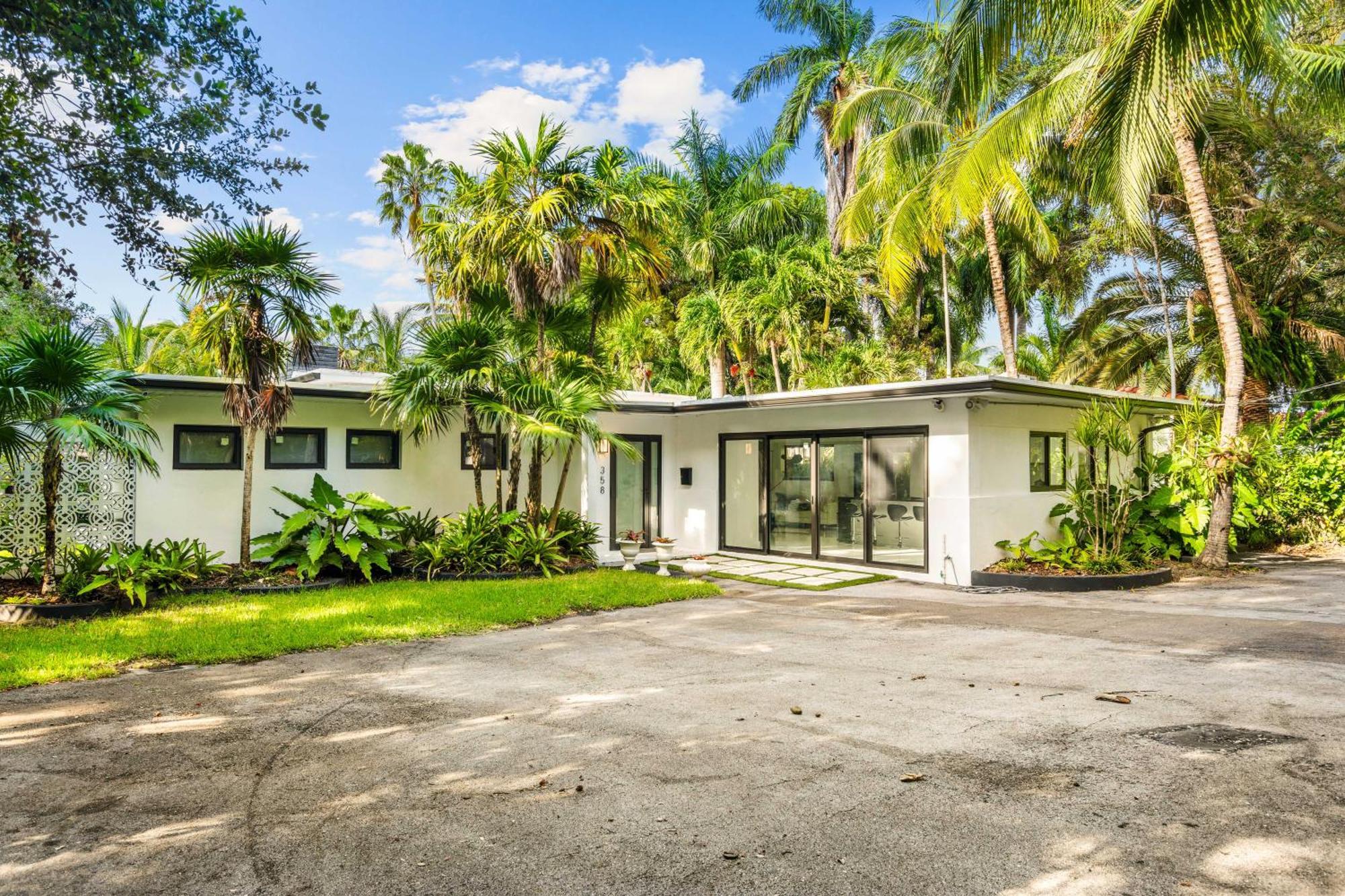 Holiday home Relaxing Riverside With Pool Miami