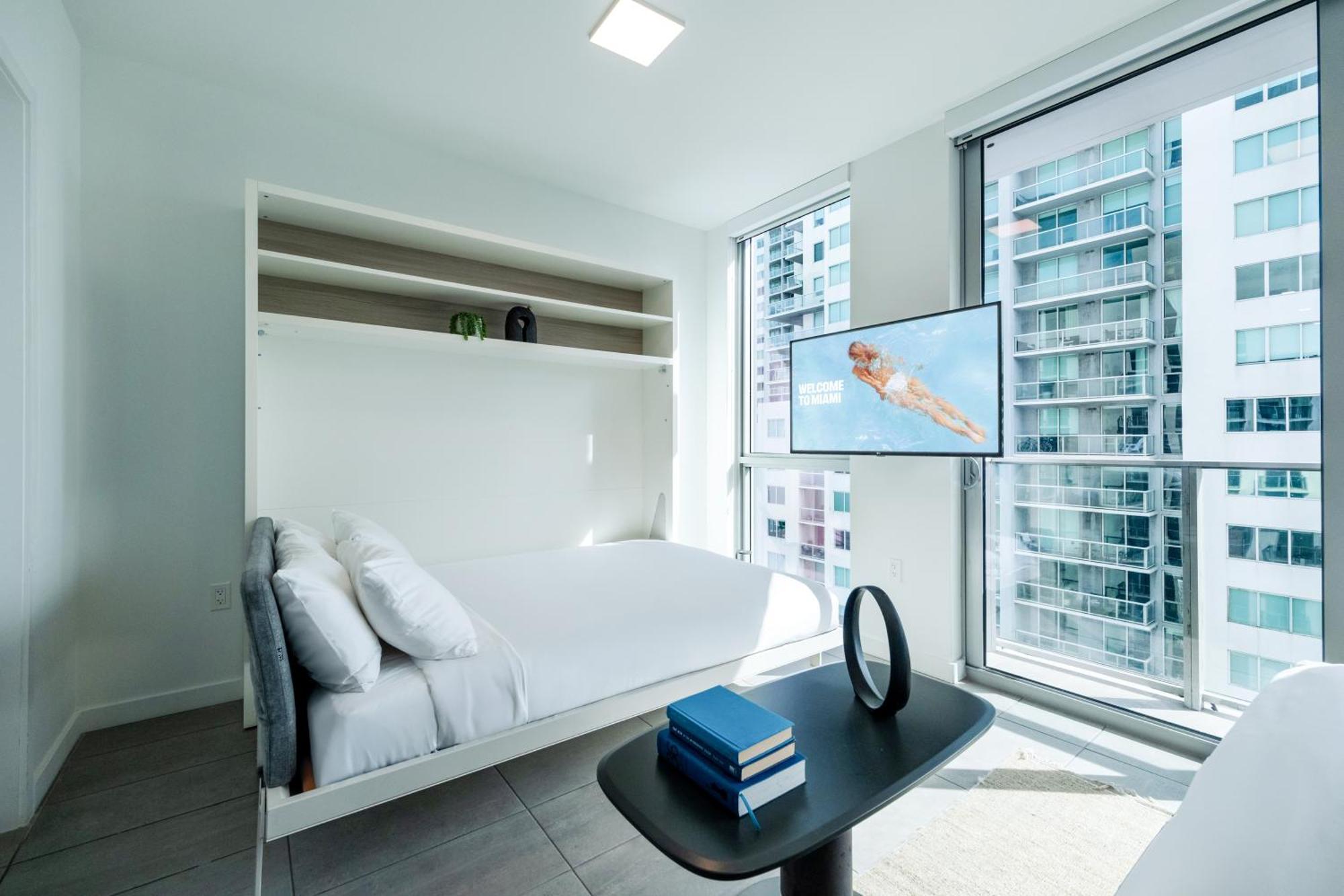 Hotel Downtown 4*