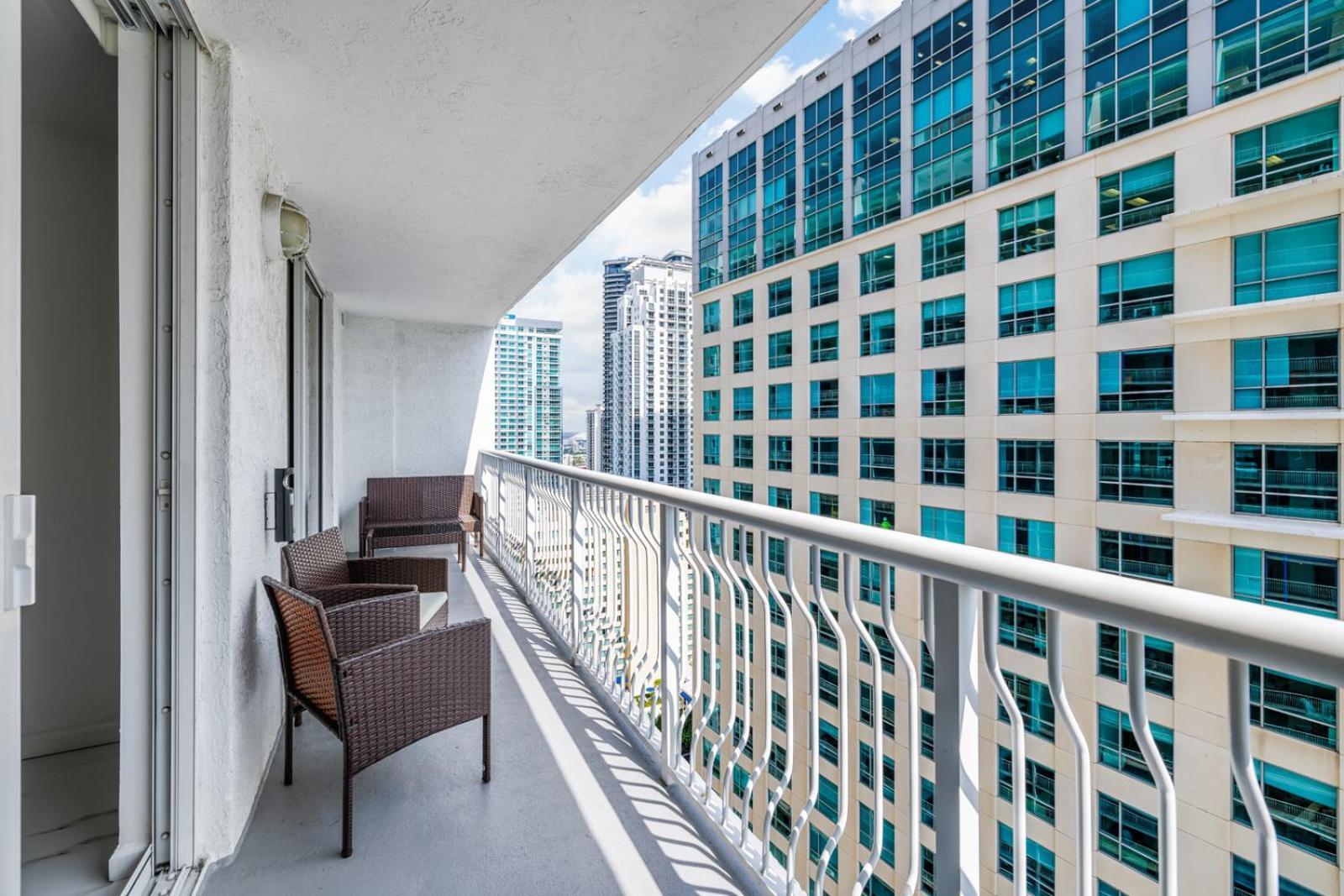Apartment 1bd With Free Parking And Amazing View Miami
