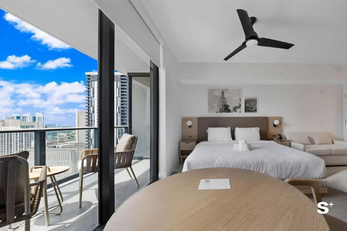 Luxury In Dtw With Stunning Views Apartment Miami