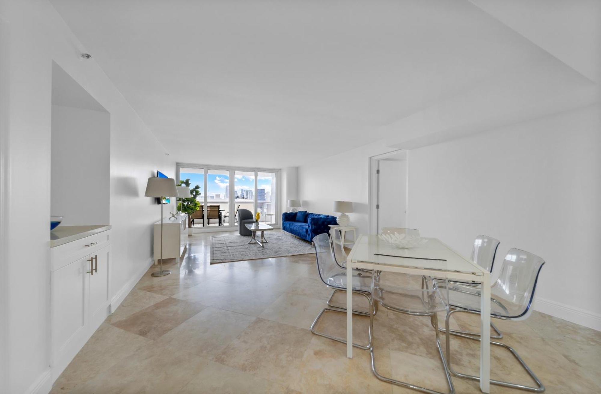 The Grand Wonder Apartment *