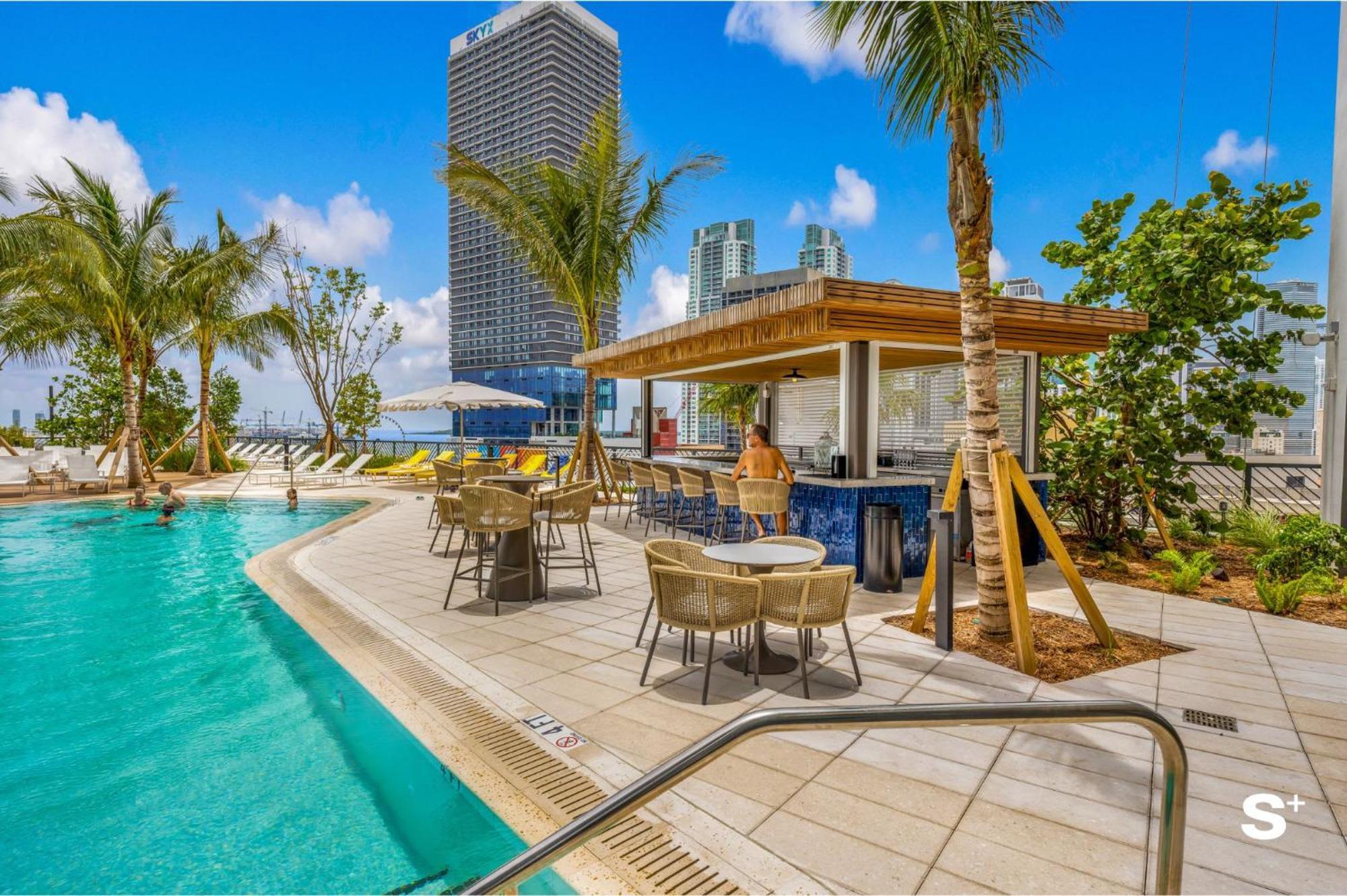 Apartment Skyline Escape Sleek 1br With Downtown Charm Miami