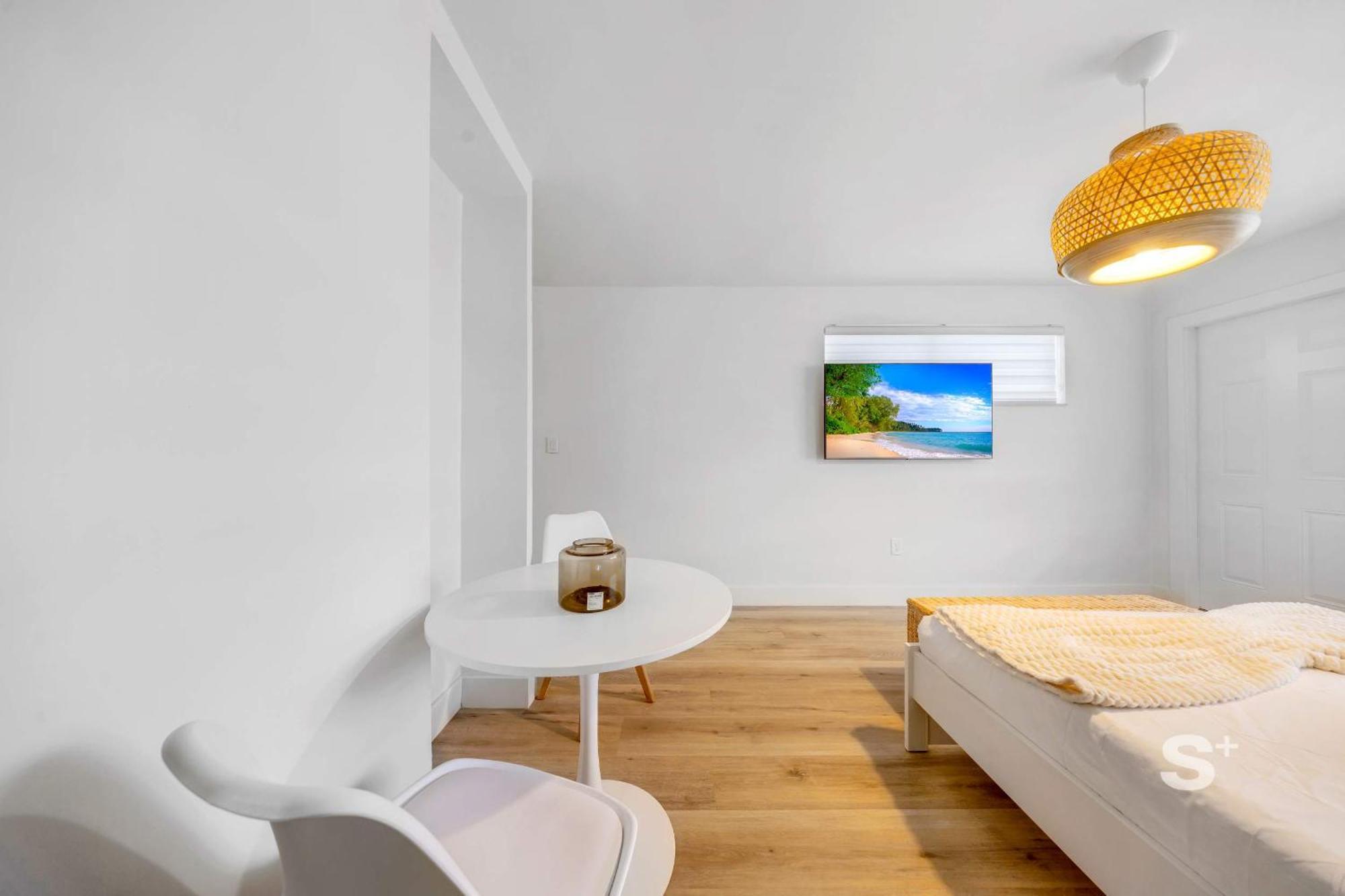 Apartment Contemporary In *