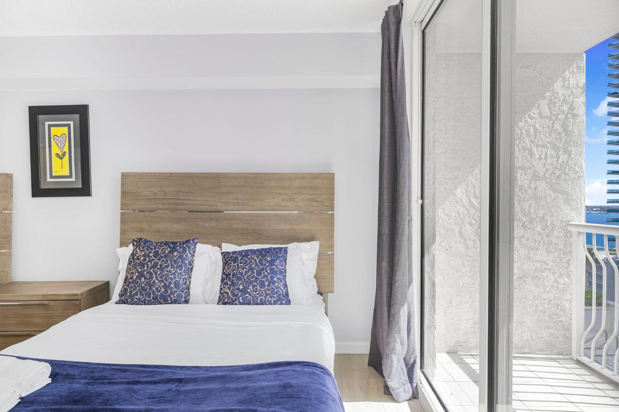 Apartment The Classic & Elegance Mixed In One-site Miami