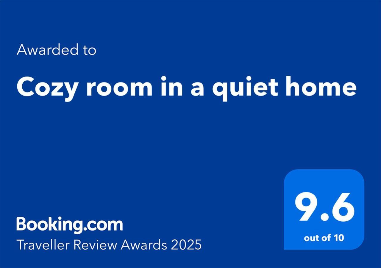 Cozy In A Quiet *