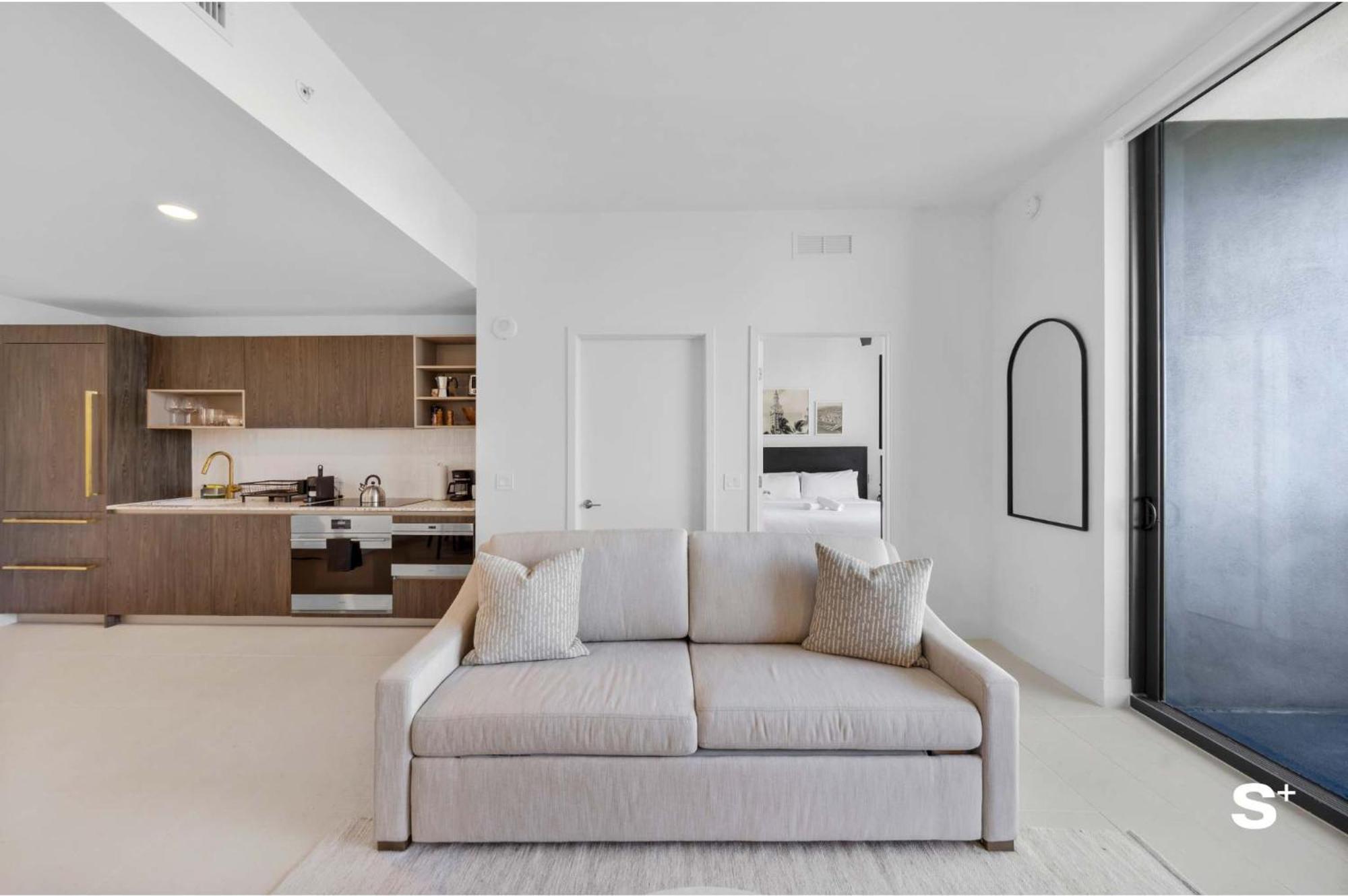 Luxury 1-br Ph With Breathtaking Downtown Views *