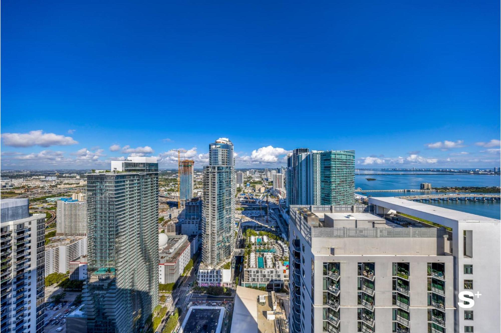 Luxury 1-br Ph With Breathtaking Downtown Views Apartment Miami
