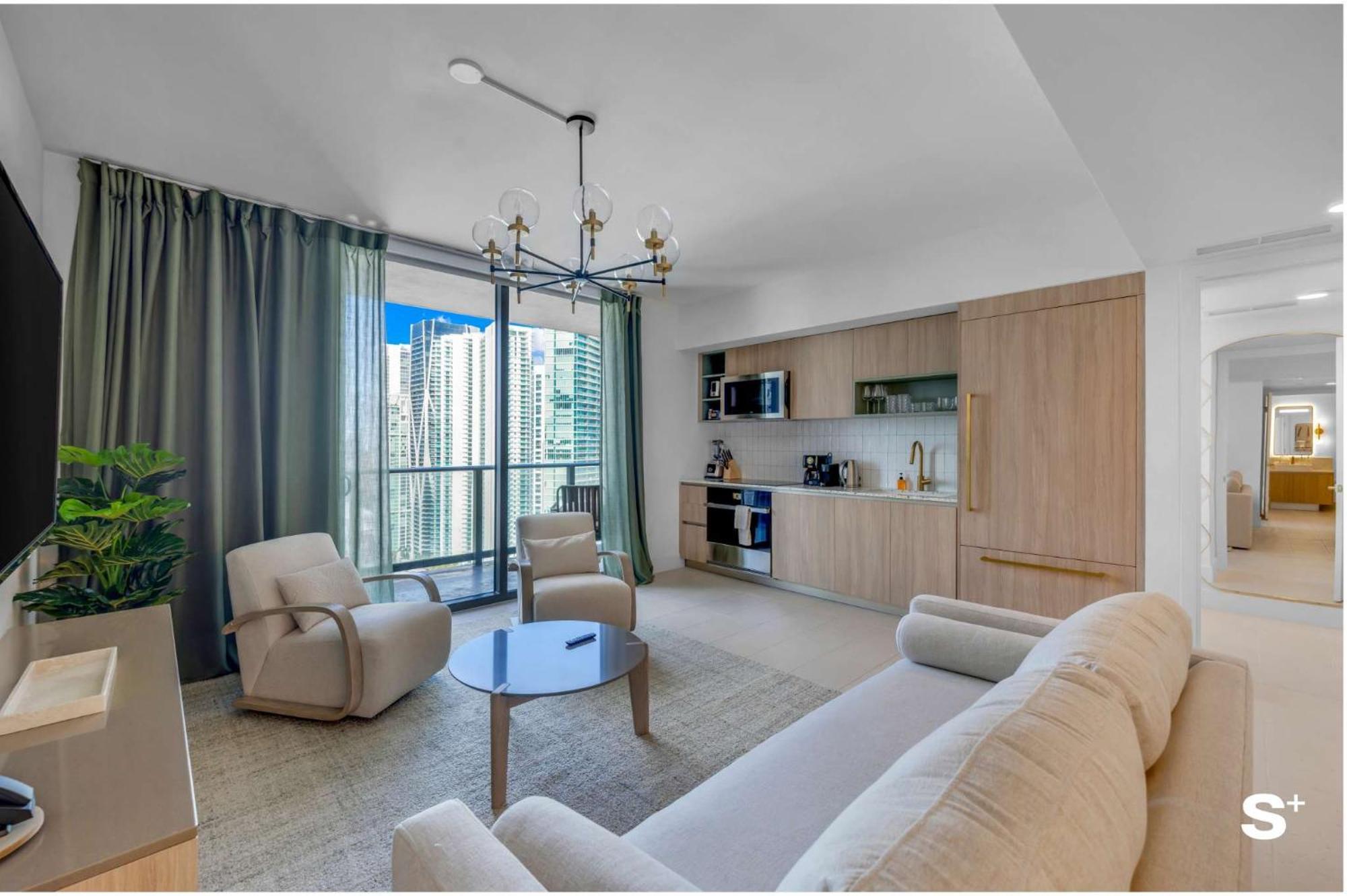 Apartment Modern Dtw Escape With Water Views Miami