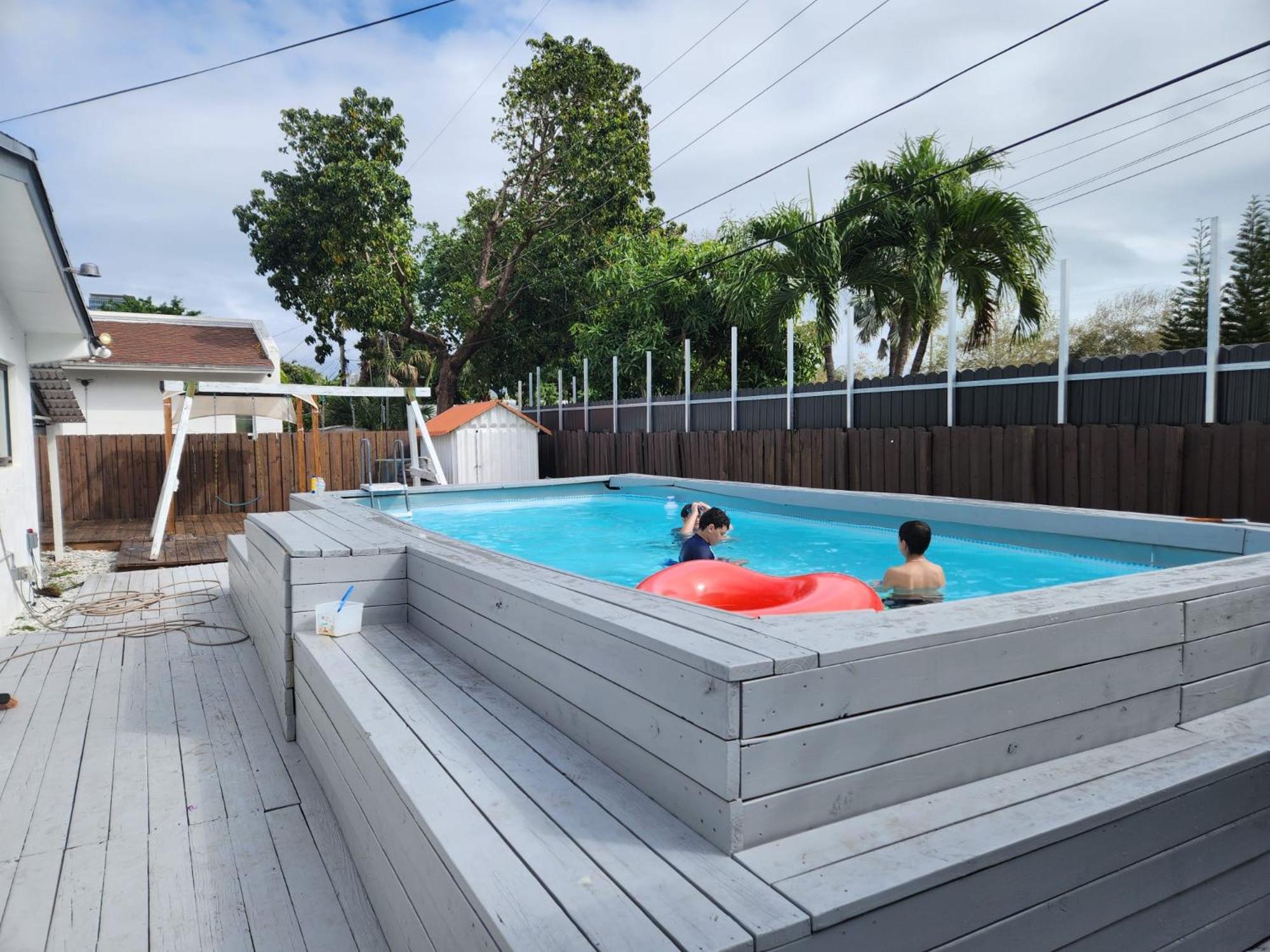 Villa Five Bedroom With Pool In Highland Lakes Near Aventura Mall *