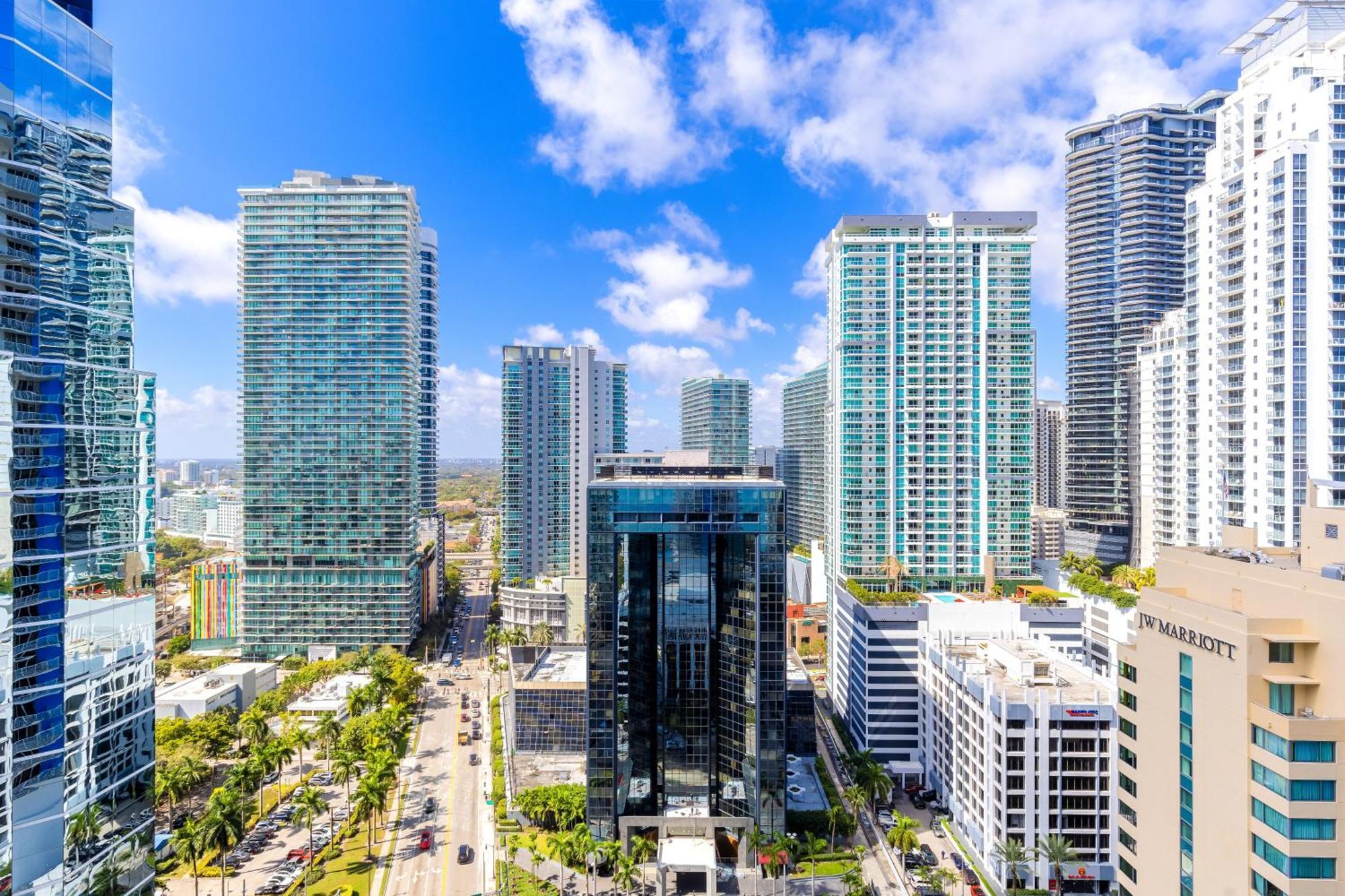 Upscale Brickell 3 Bedroom With Water Views And Free Parking * Miami