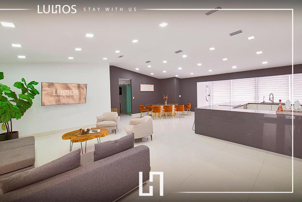 Luxurious With Bbq, Hot Tub, Heated Pool & Wifi - L36 Casa de férias