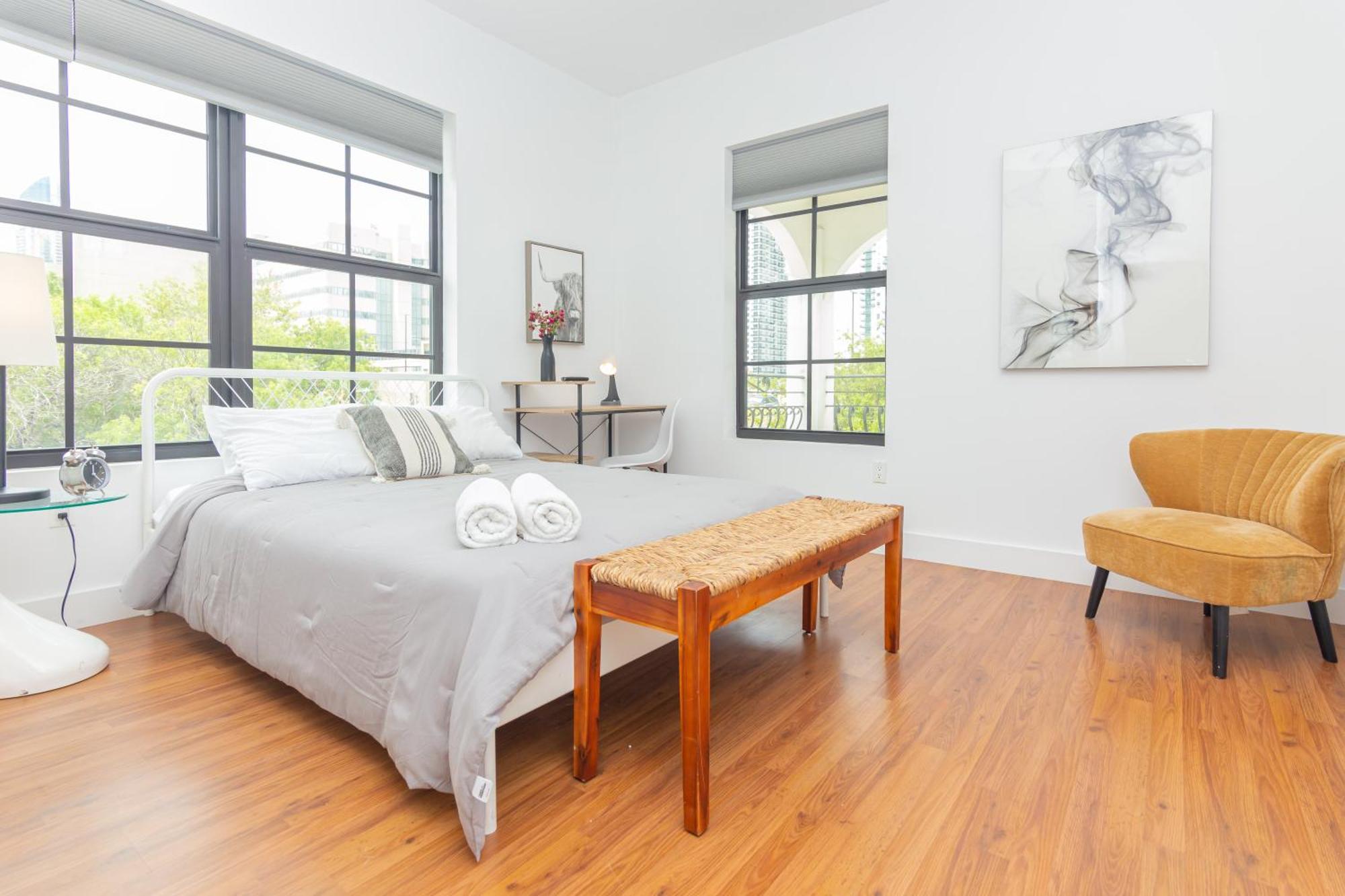 Apartment 2-bdrm -heart Wynwood & Edgewater- 206 Miami
