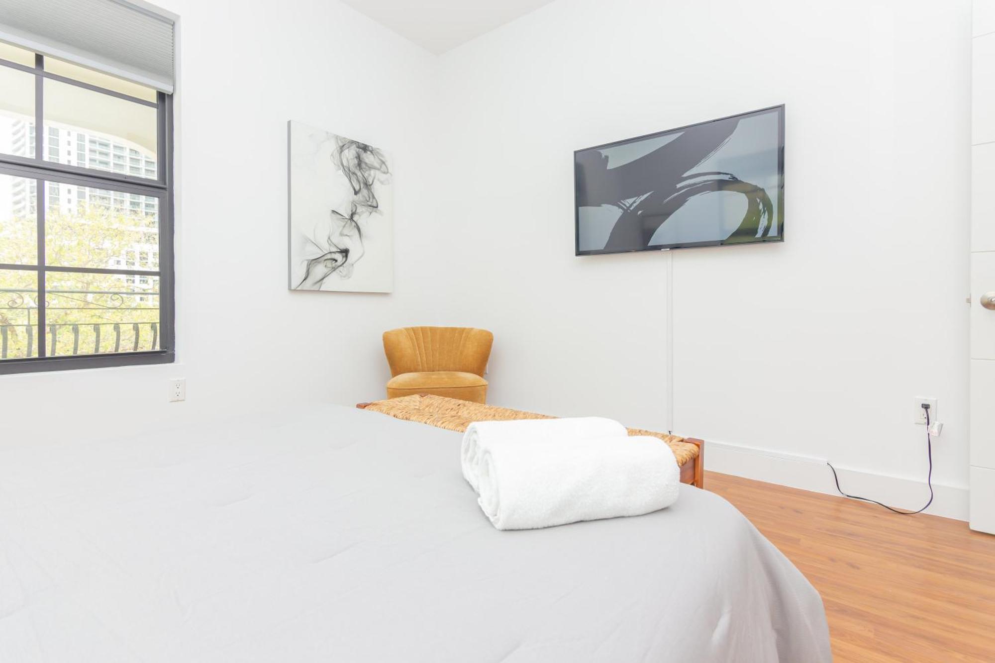 2-bdrm -heart Wynwood & Edgewater- 206 Apartment Miami