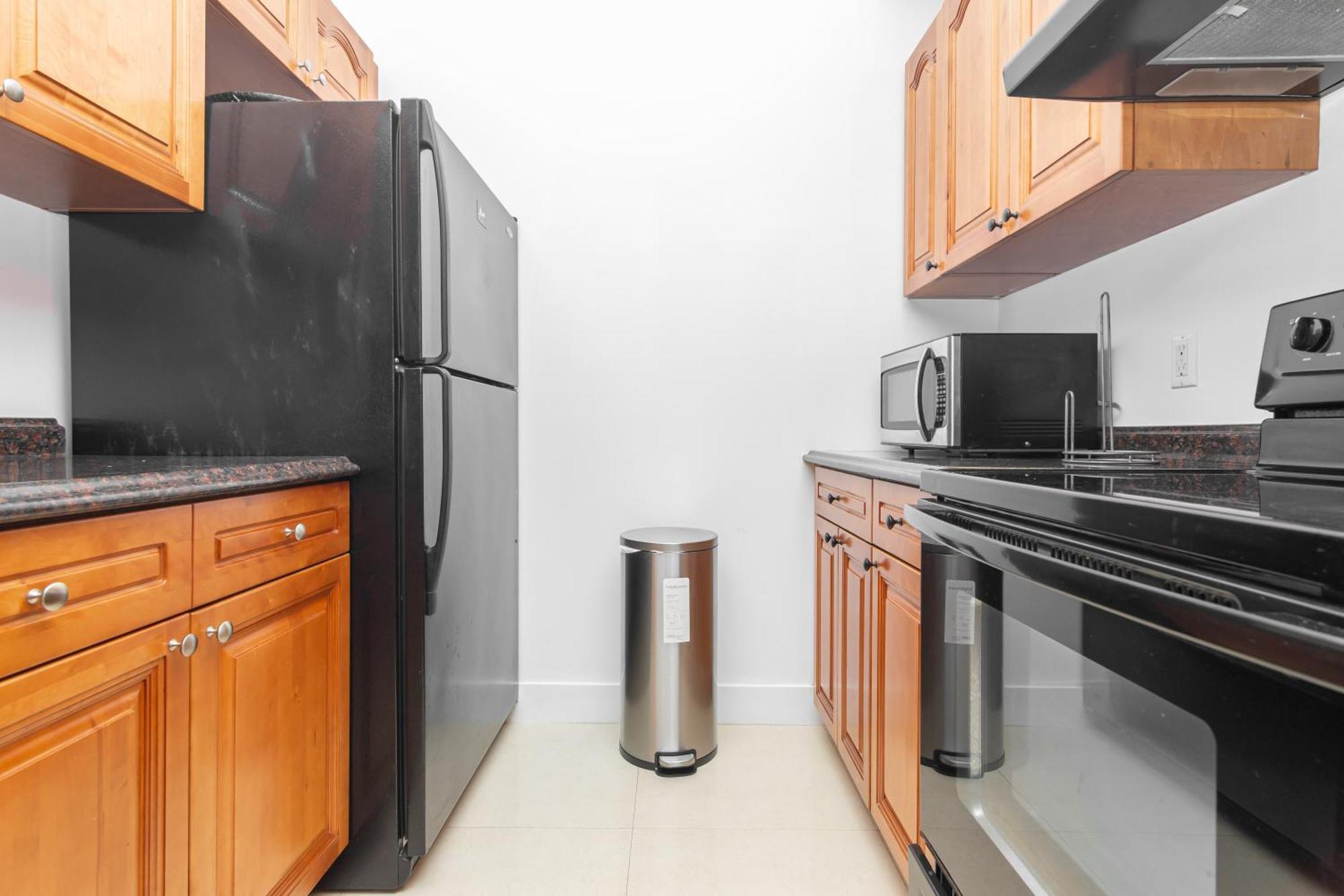 Apartment 2-bdrm -heart Wynwood & Edgewater- 206 *