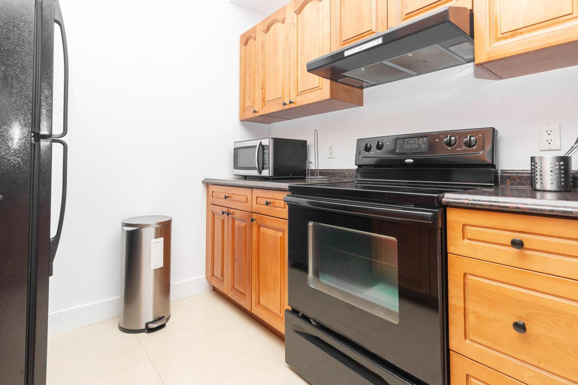 2-bdrm -heart Wynwood & Edgewater- 206 Apartment Miami