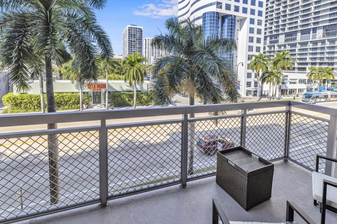 Sunny 1br Unit With Free Parking Prime Location * Miami