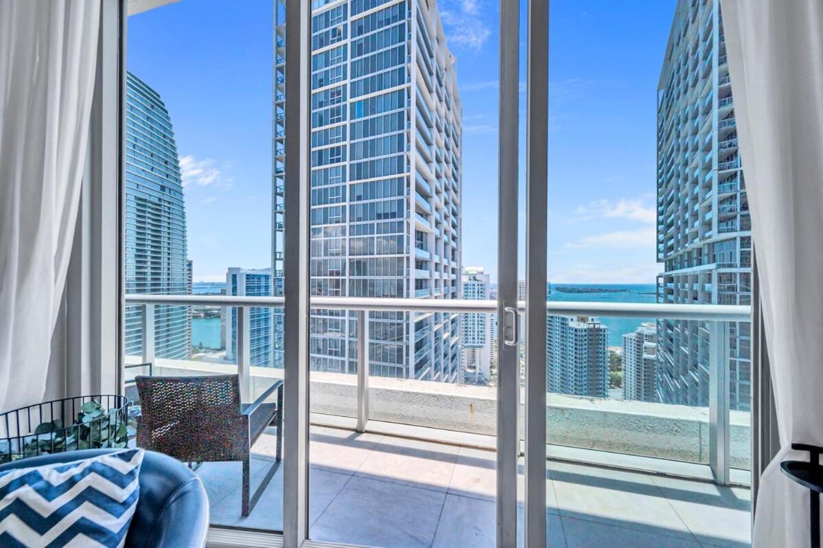 Stunning 40th Floor High Ceiling Icon Brickell With Access * Miami