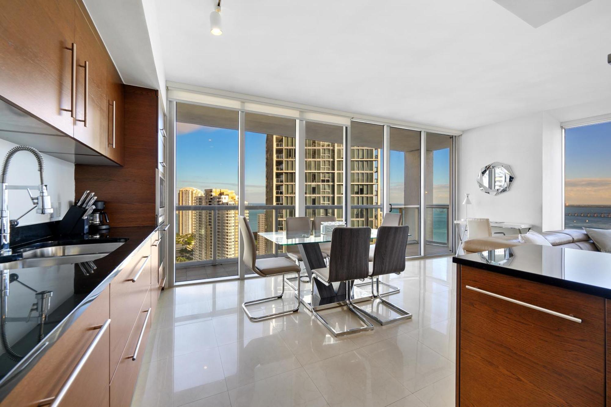 Icon Brickell Corner With Ocean & Pool View And 5 Star Apartment *