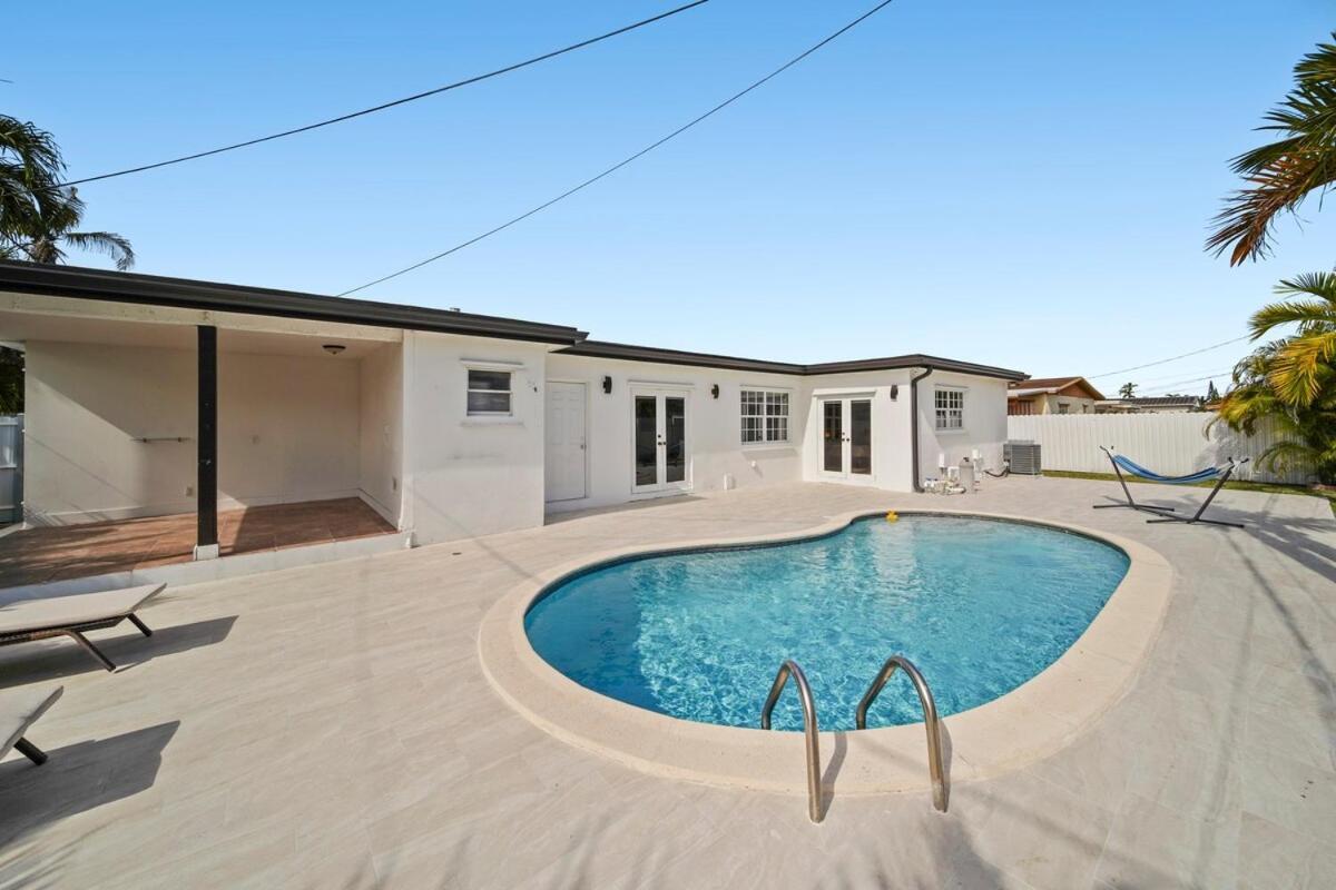 Casa de férias Oasis- Pool & Game Fun *