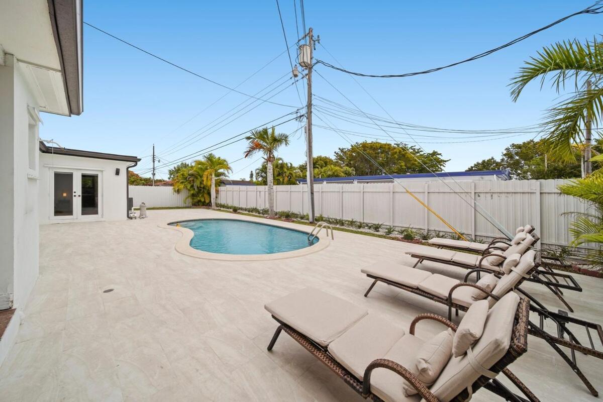 Oasis- Pool & Game Fun Casa de férias Miami