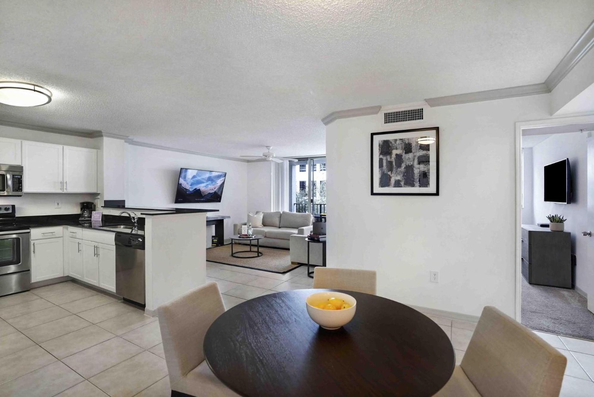 Dharma Coral Gables At Gables Grand Plaza Apartamento *