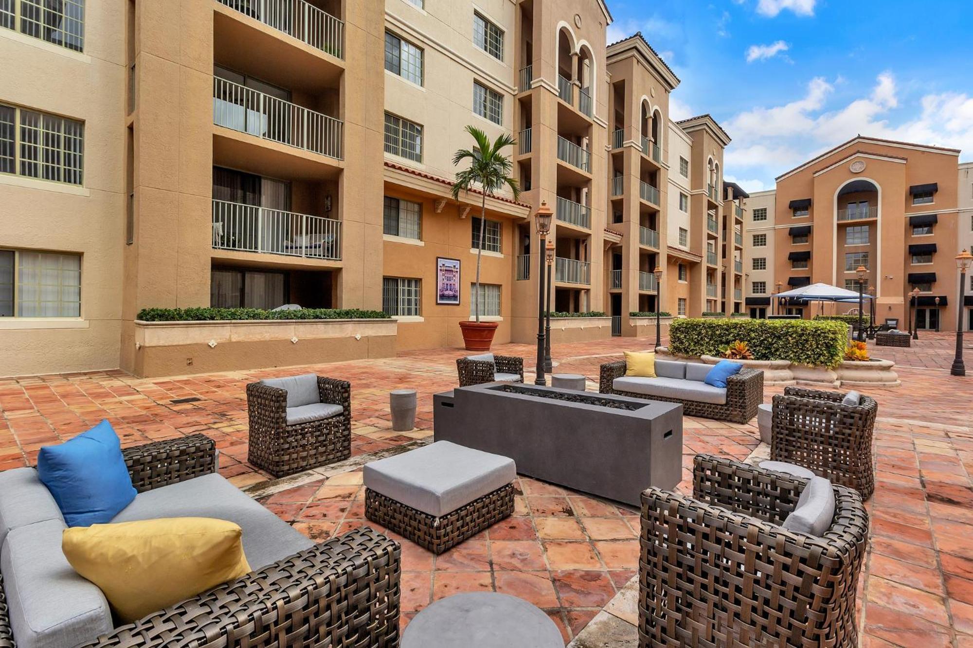 Dharma Coral Gables At Gables Grand Plaza Miami