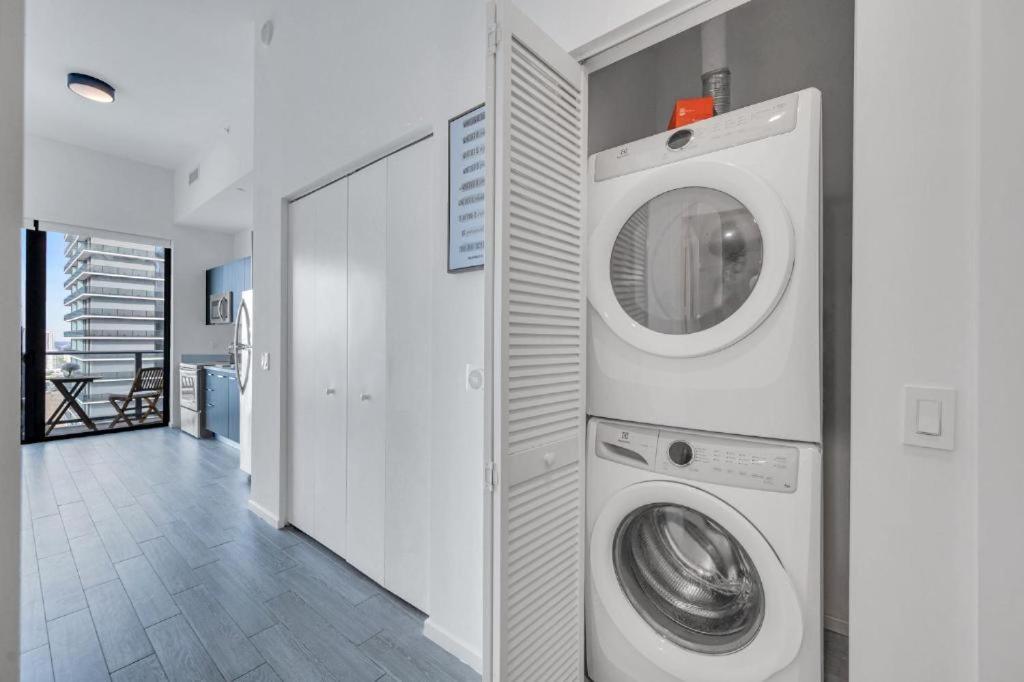 Luxury Downtown Apartment Miami