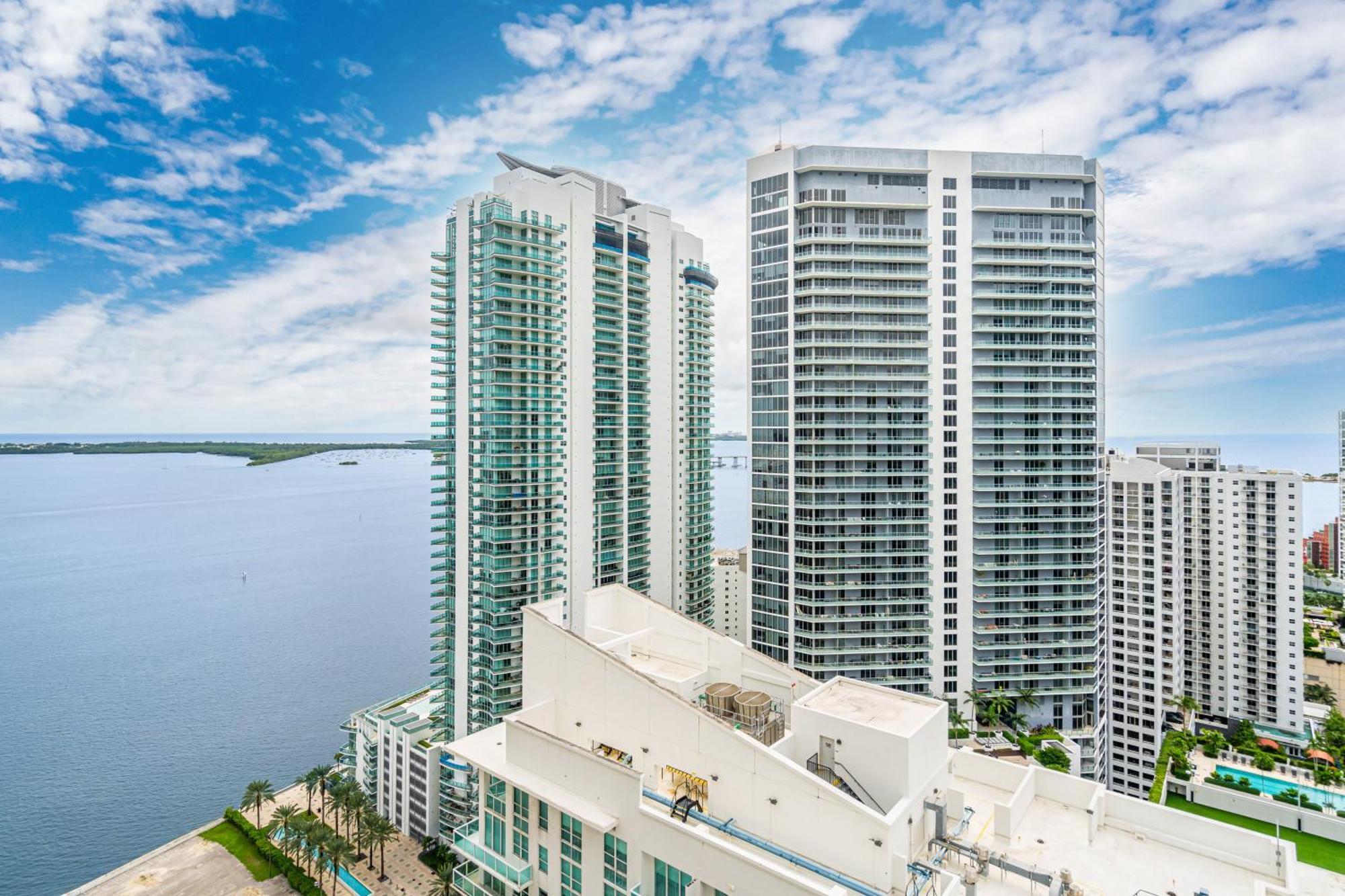 Lux 2b/2b Brickell - Free Parking * Miami
