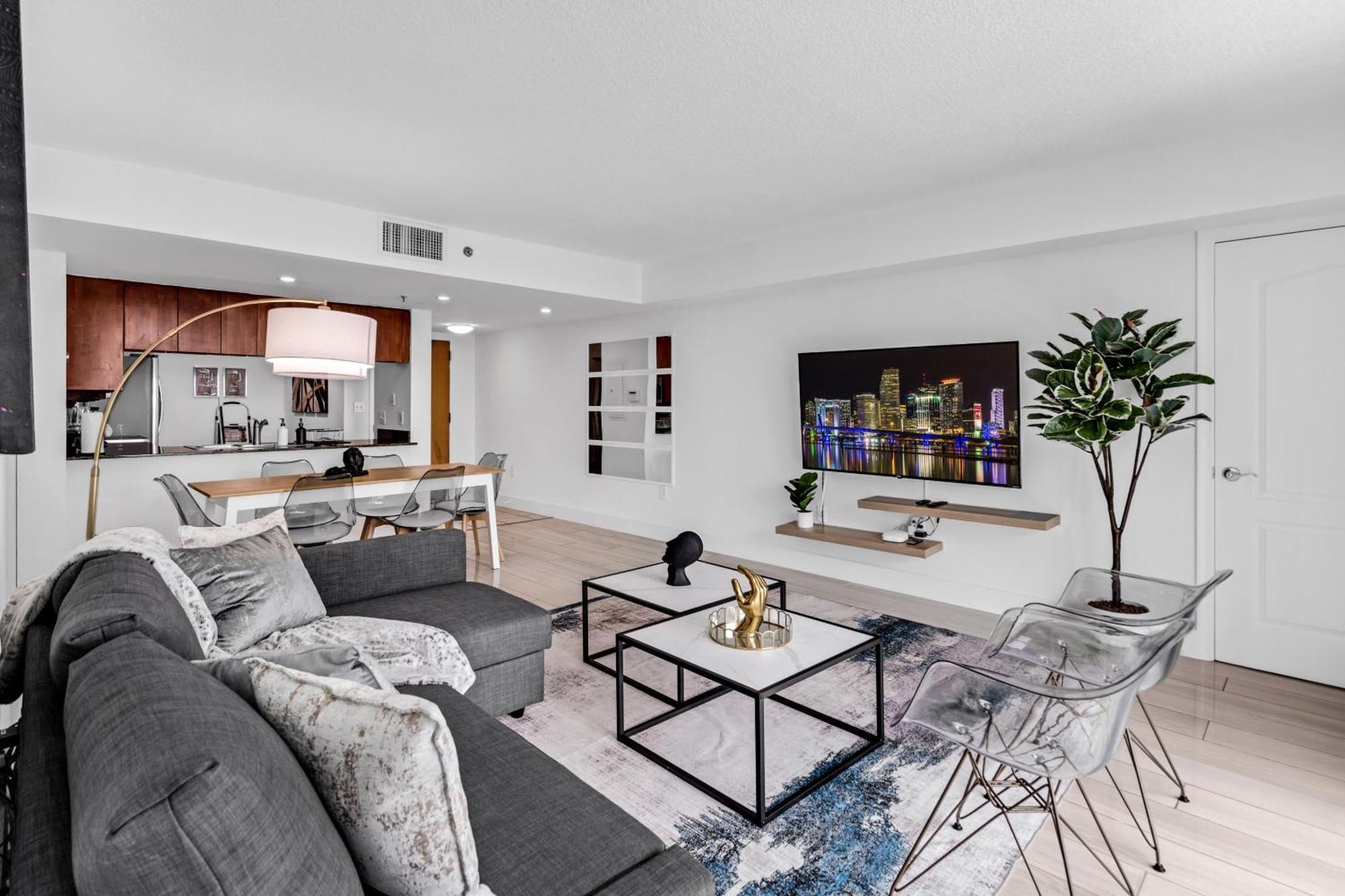 Apartment Lux 2b/2b Brickell - Free Parking