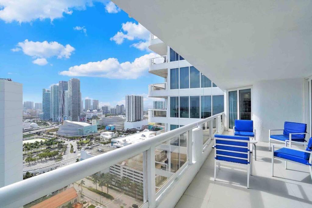 Summer Retreat! Water And Views! Miami